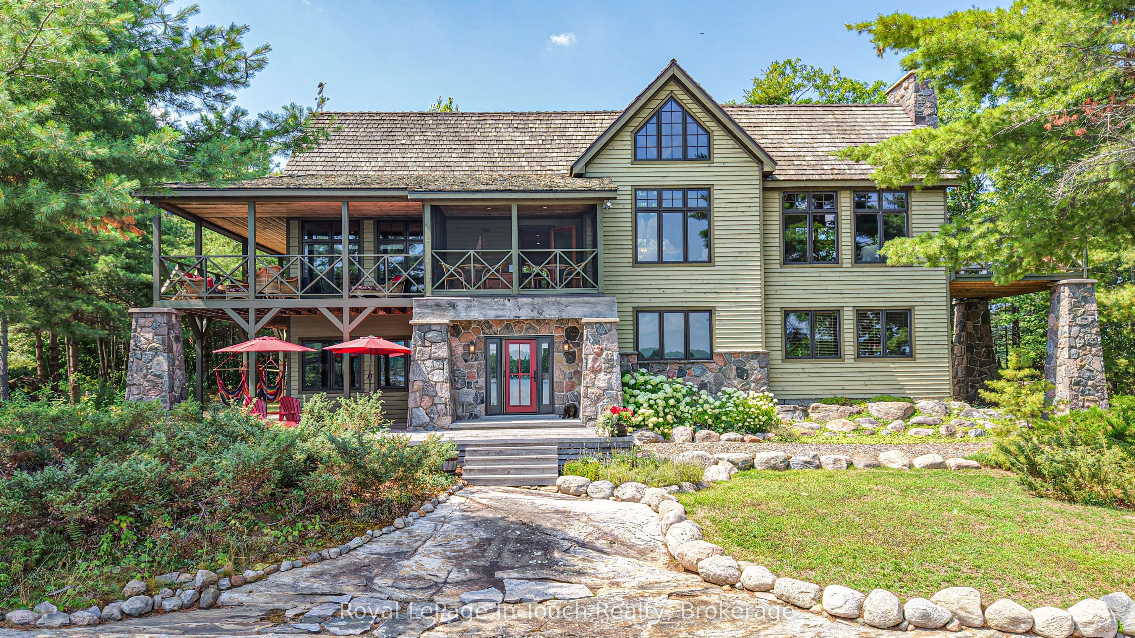 4 Is 2075 Arthur Island, Georgian Bay