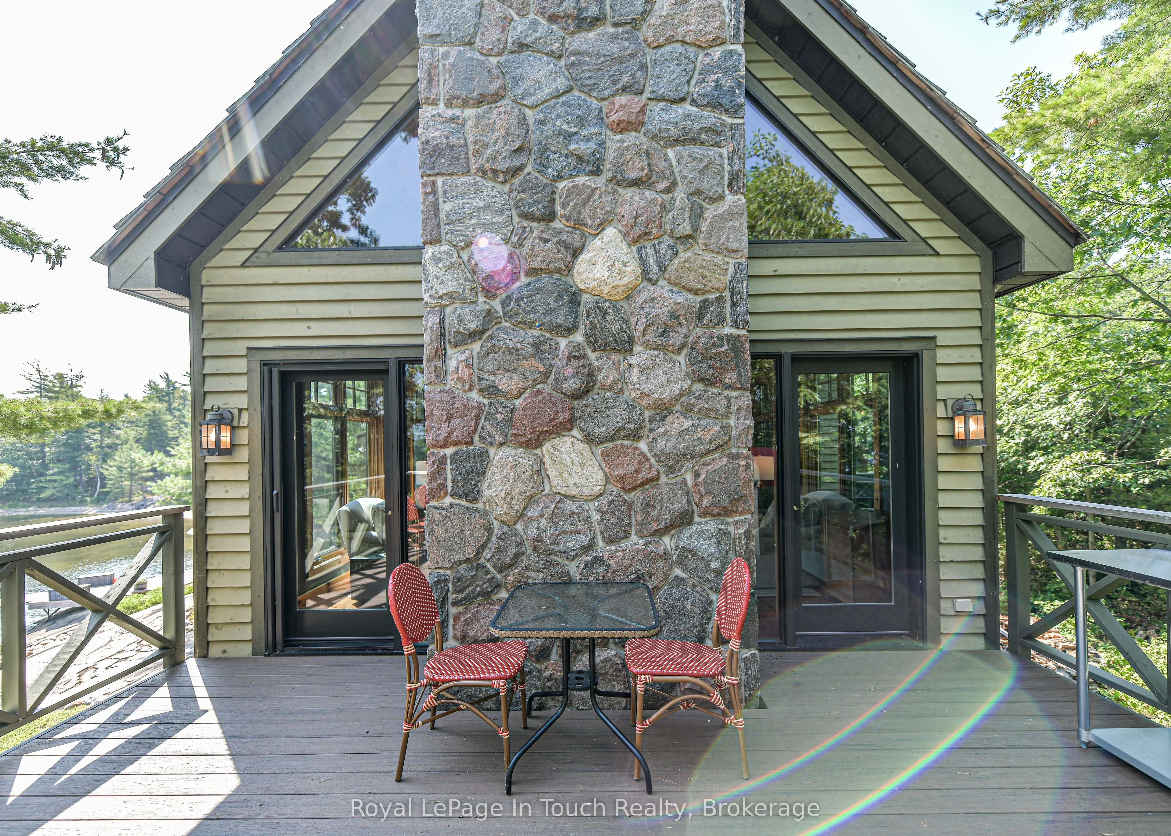 4 Is 2075 Arthur Island, Georgian Bay