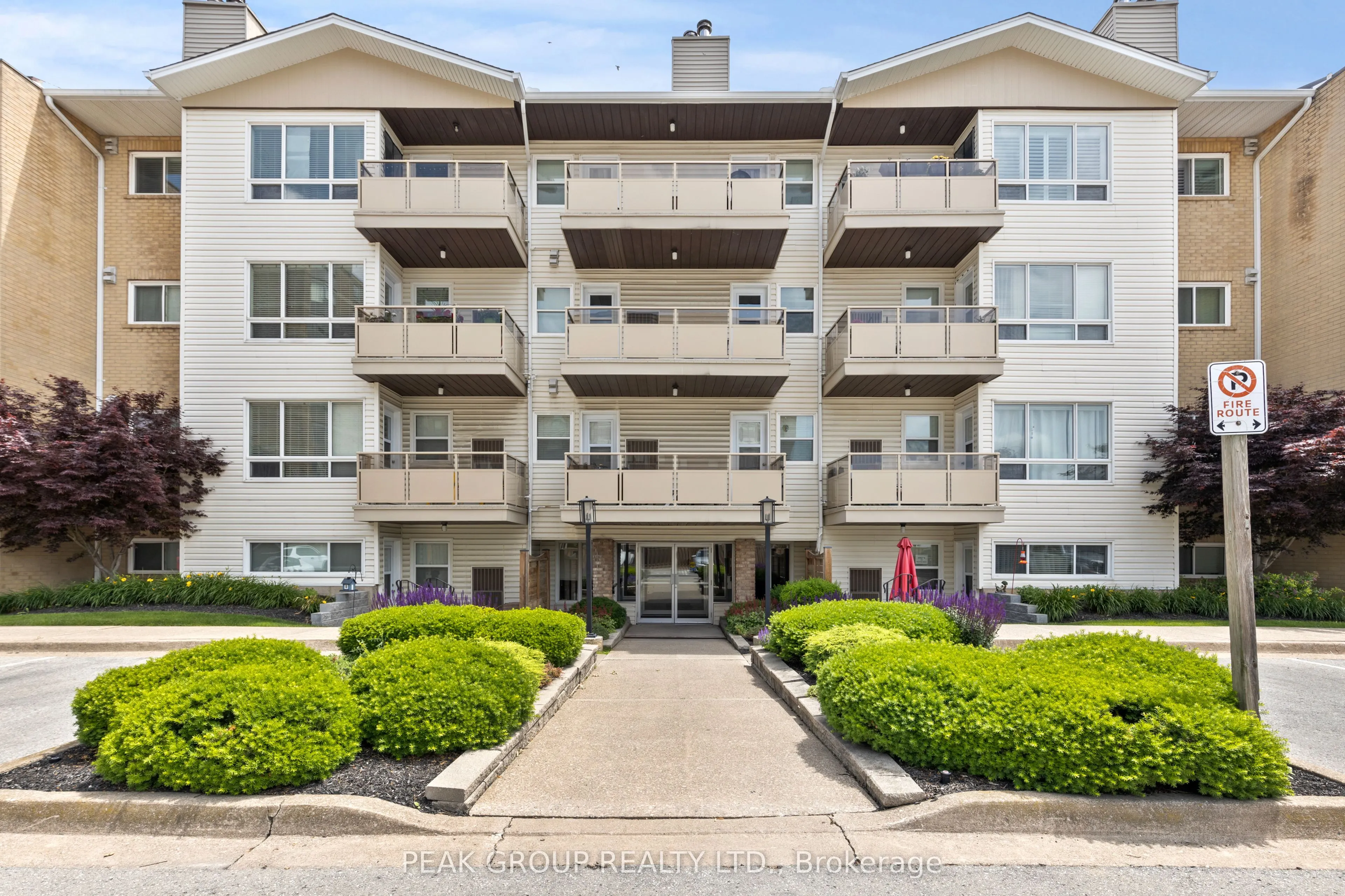 78 Roehampton Avenue, #311