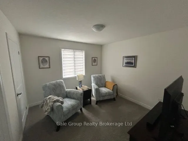 52 Seaton Crescent W