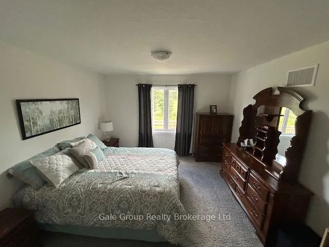 52 Seaton Crescent W