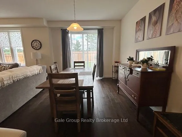 52 Seaton Crescent W