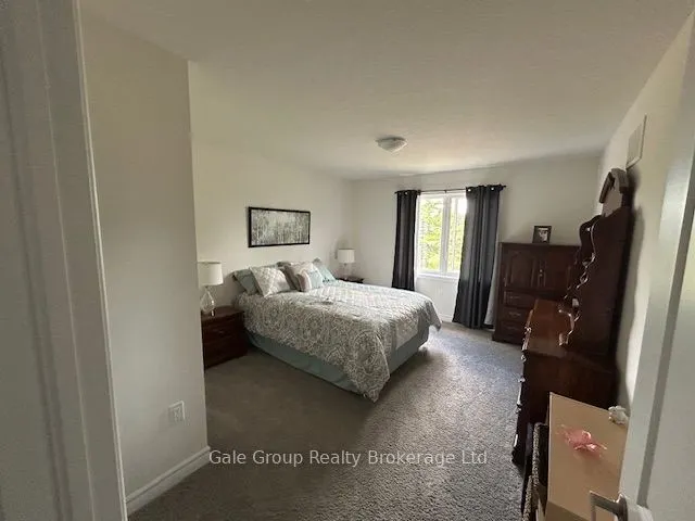 52 Seaton Crescent W