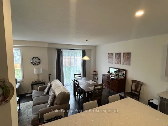 52 Seaton Crescent W