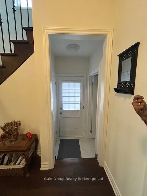 52 Seaton Crescent W