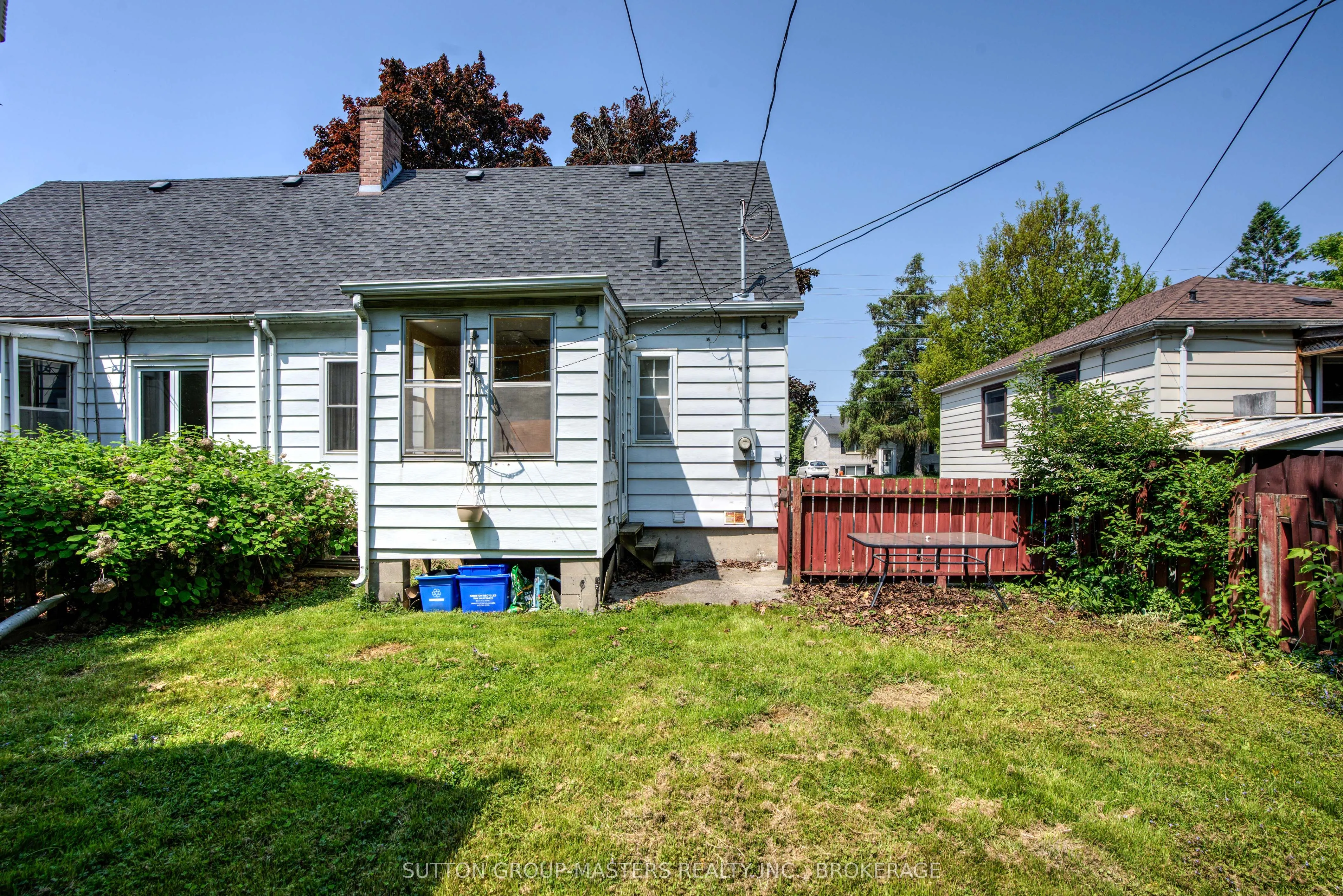 307 Palace Road