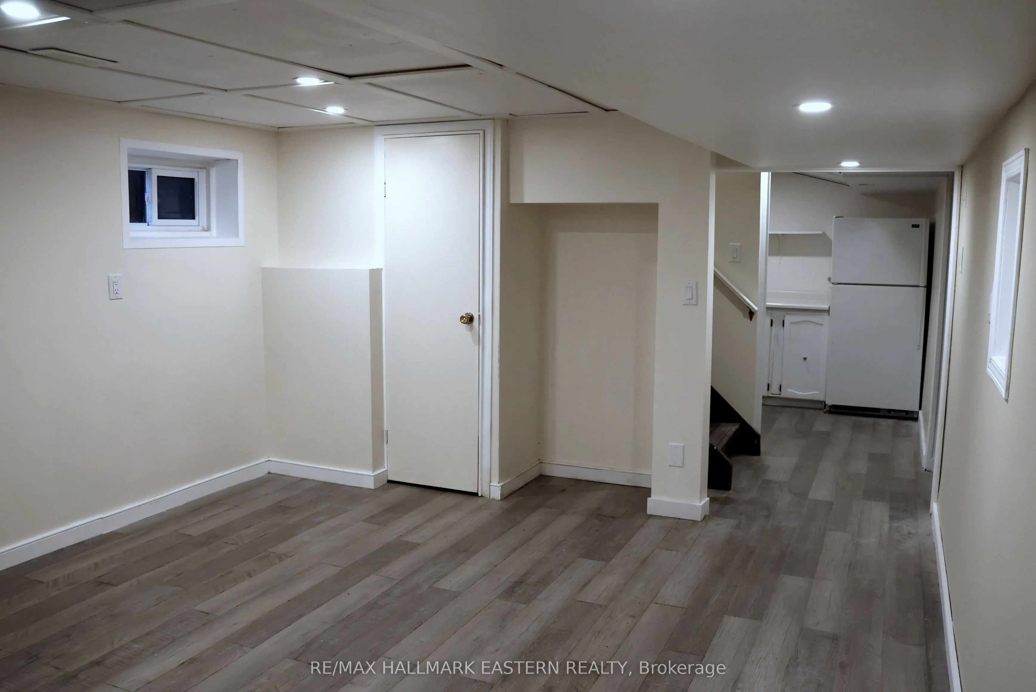 350 Dominion Crescent