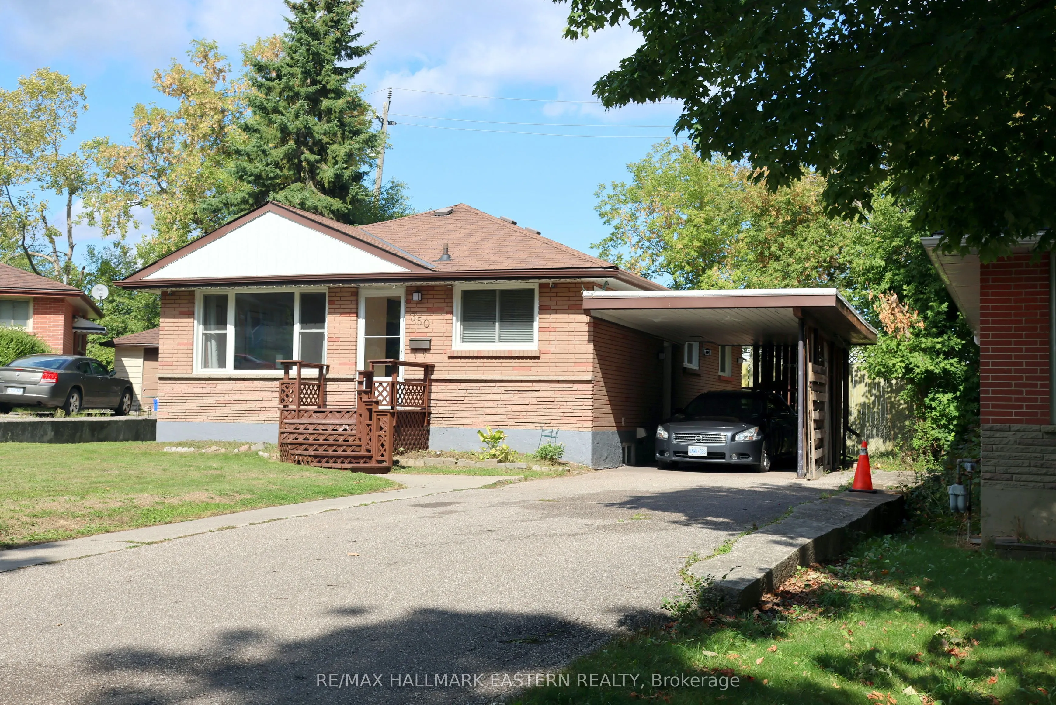 350 Dominion Crescent
