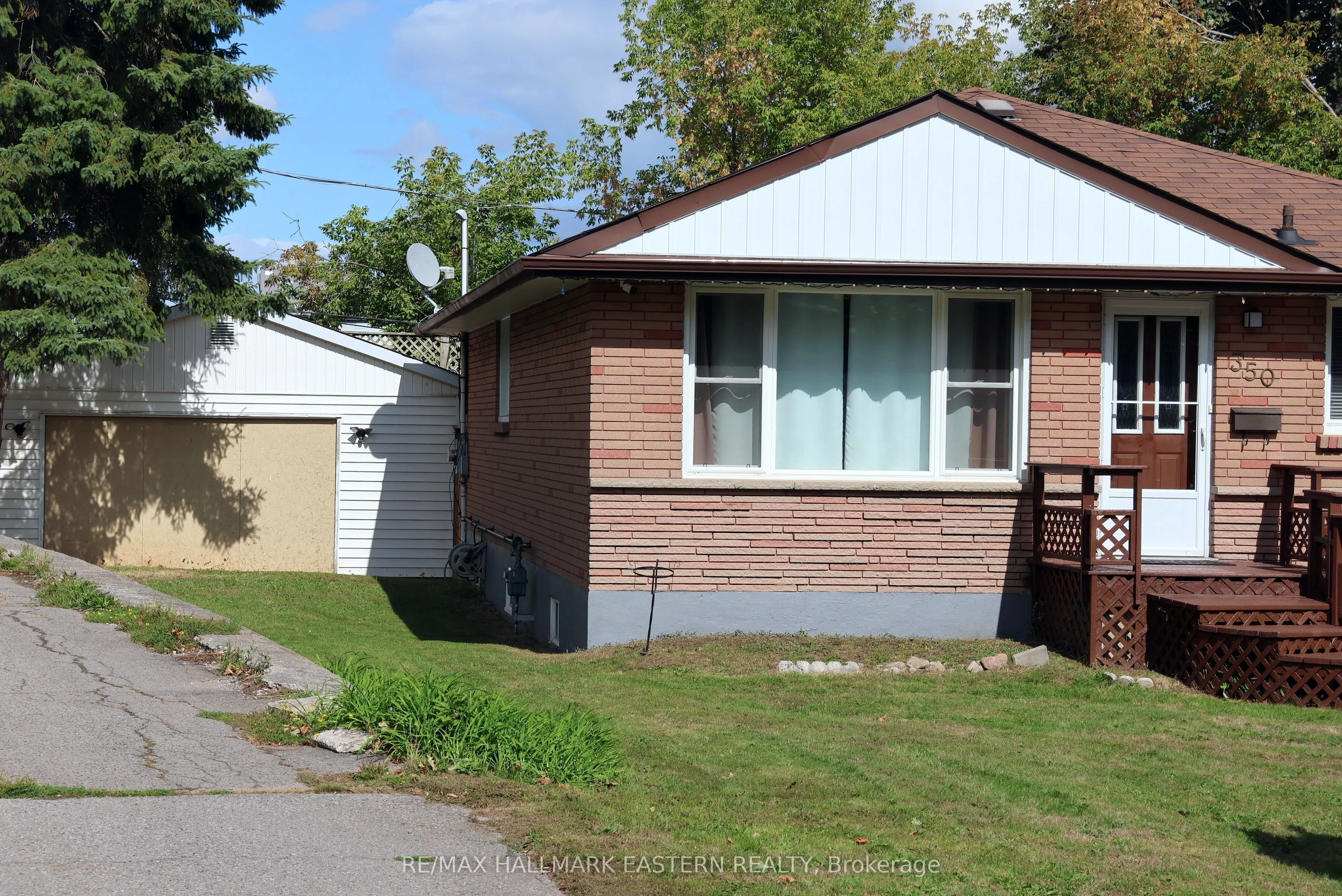 350 Dominion Crescent