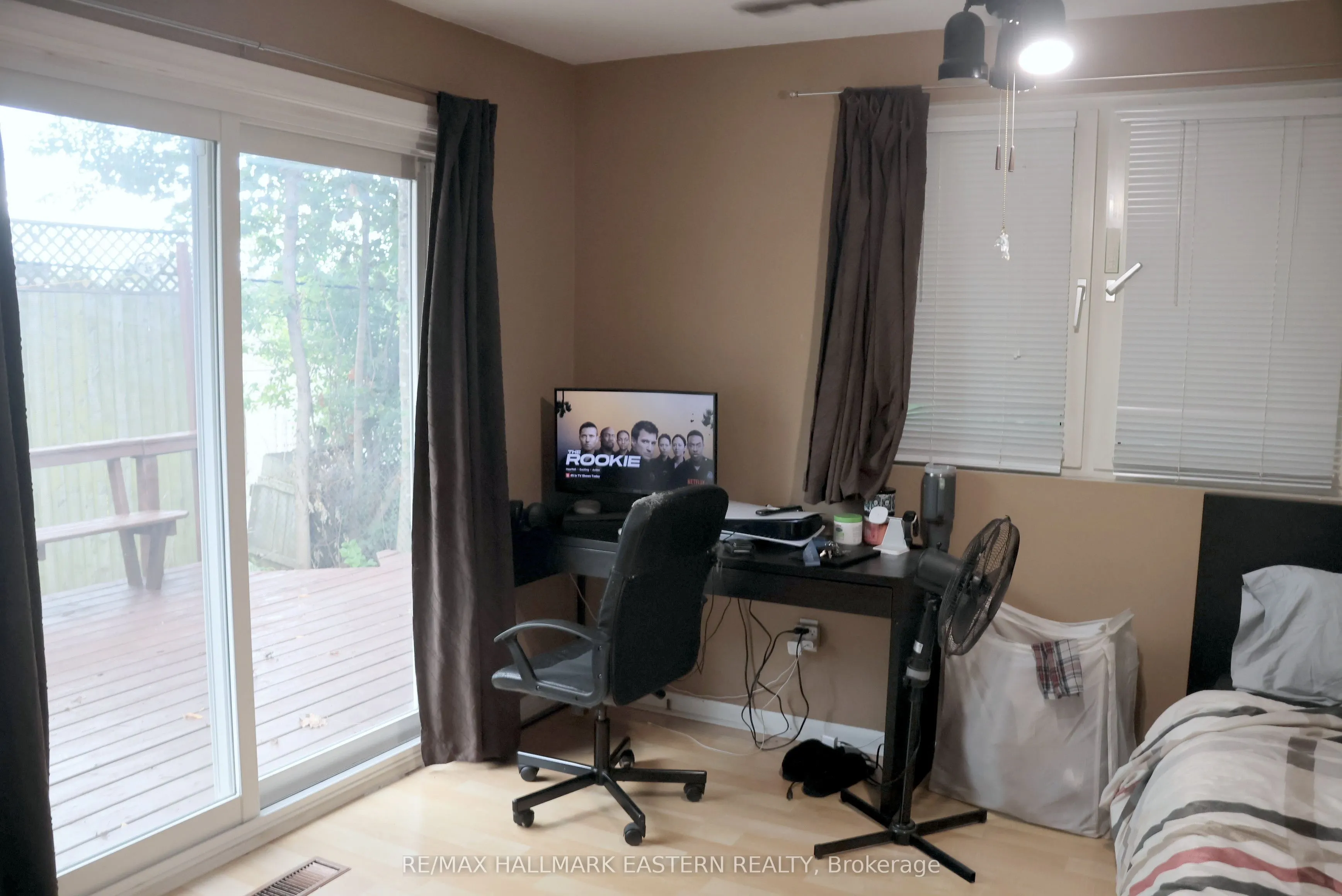 350 Dominion Crescent