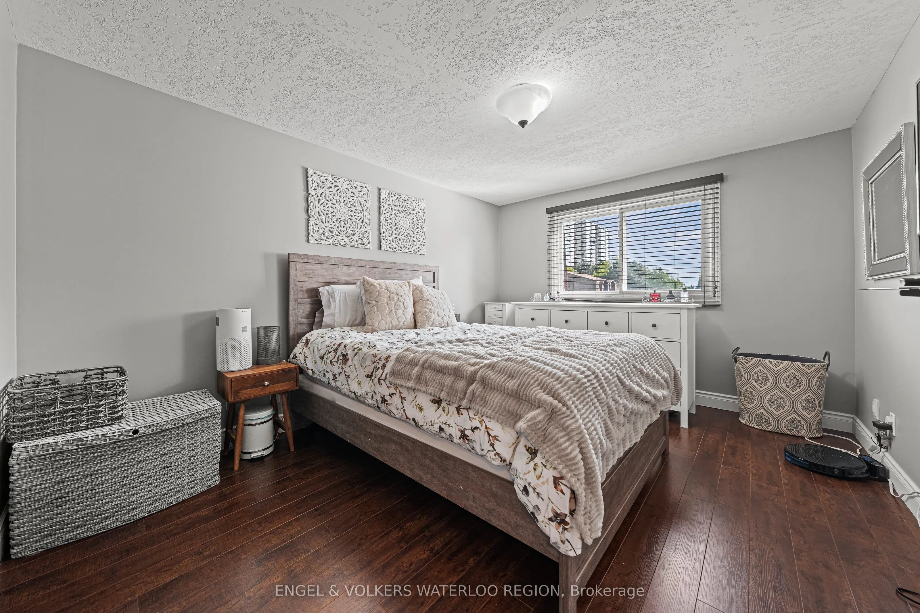49 Cedarwoods Crescent, #28