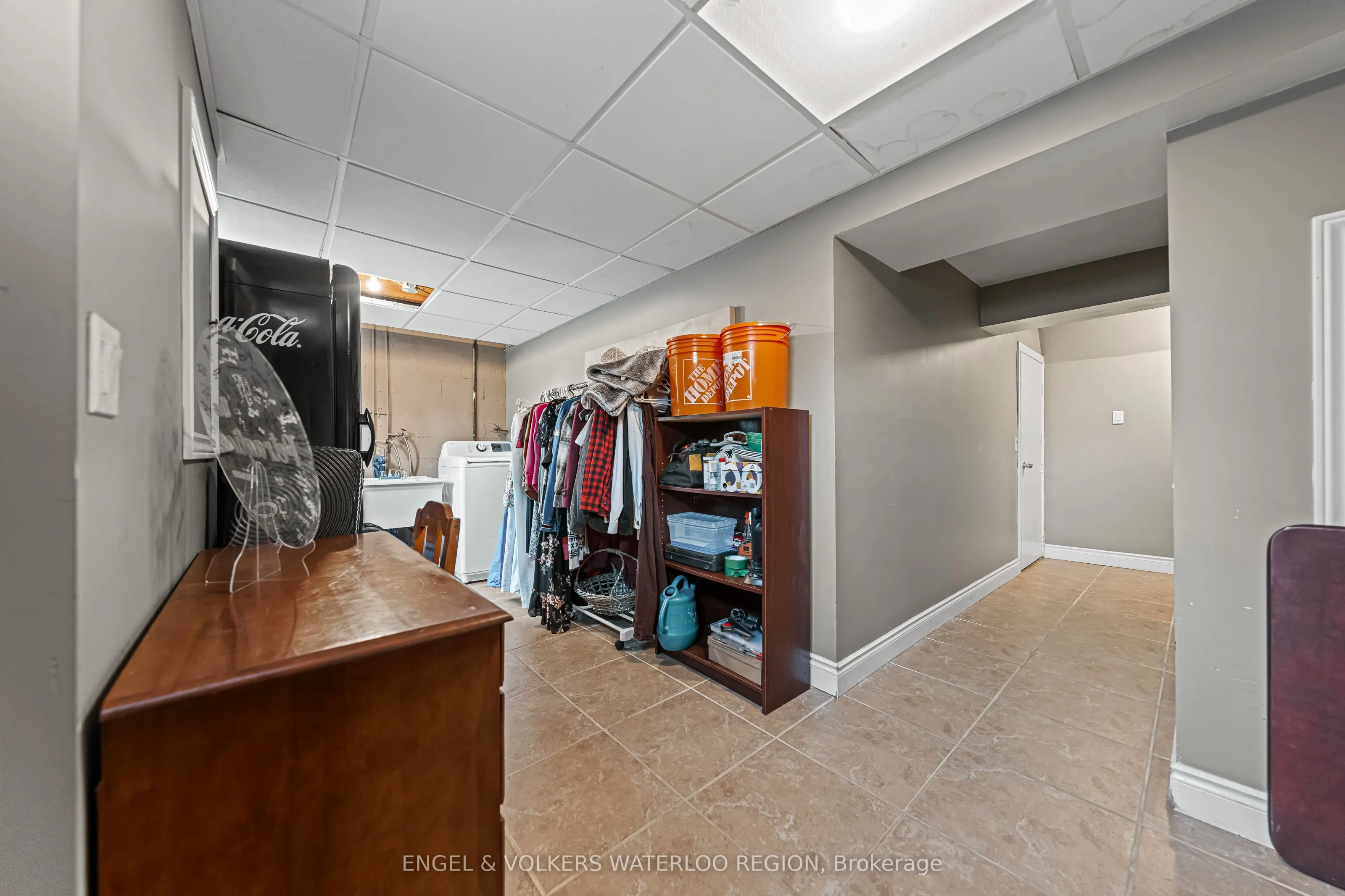 49 Cedarwoods Crescent, #28