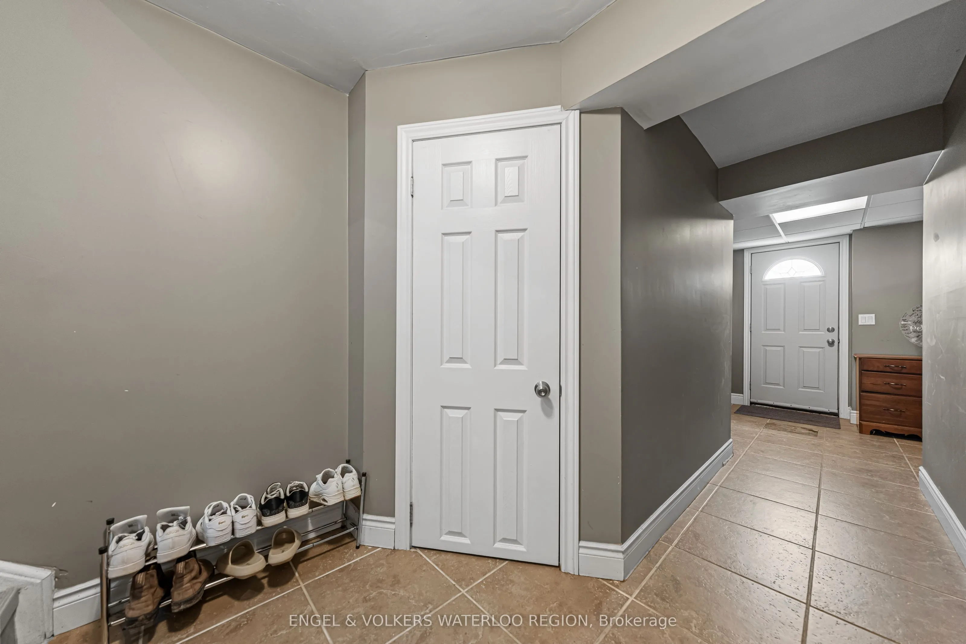 49 Cedarwoods Crescent, #28