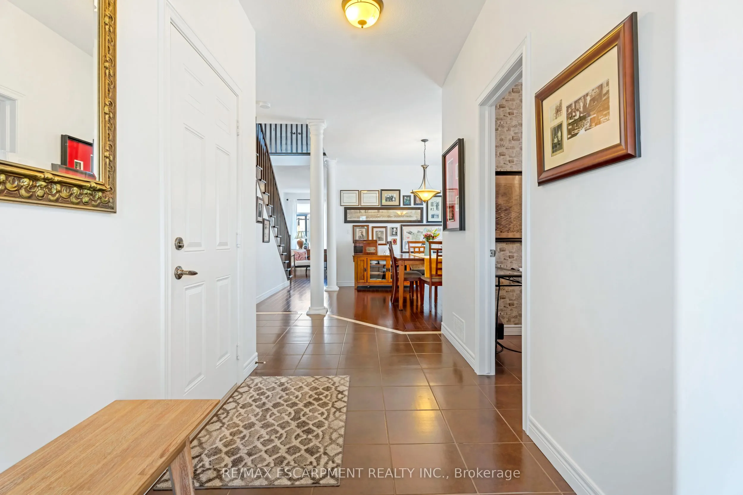 60 Garinger Crescent