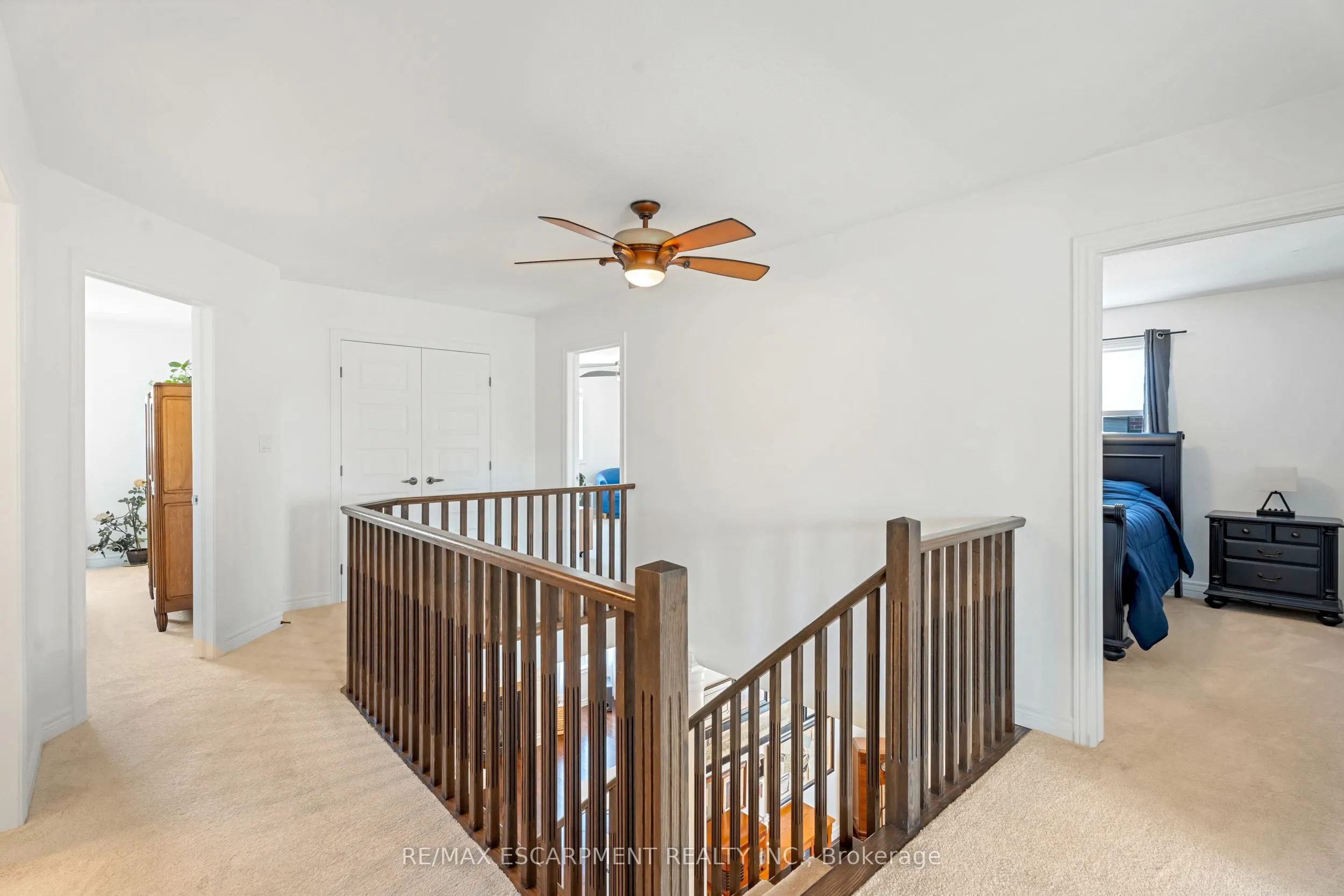 60 Garinger Crescent