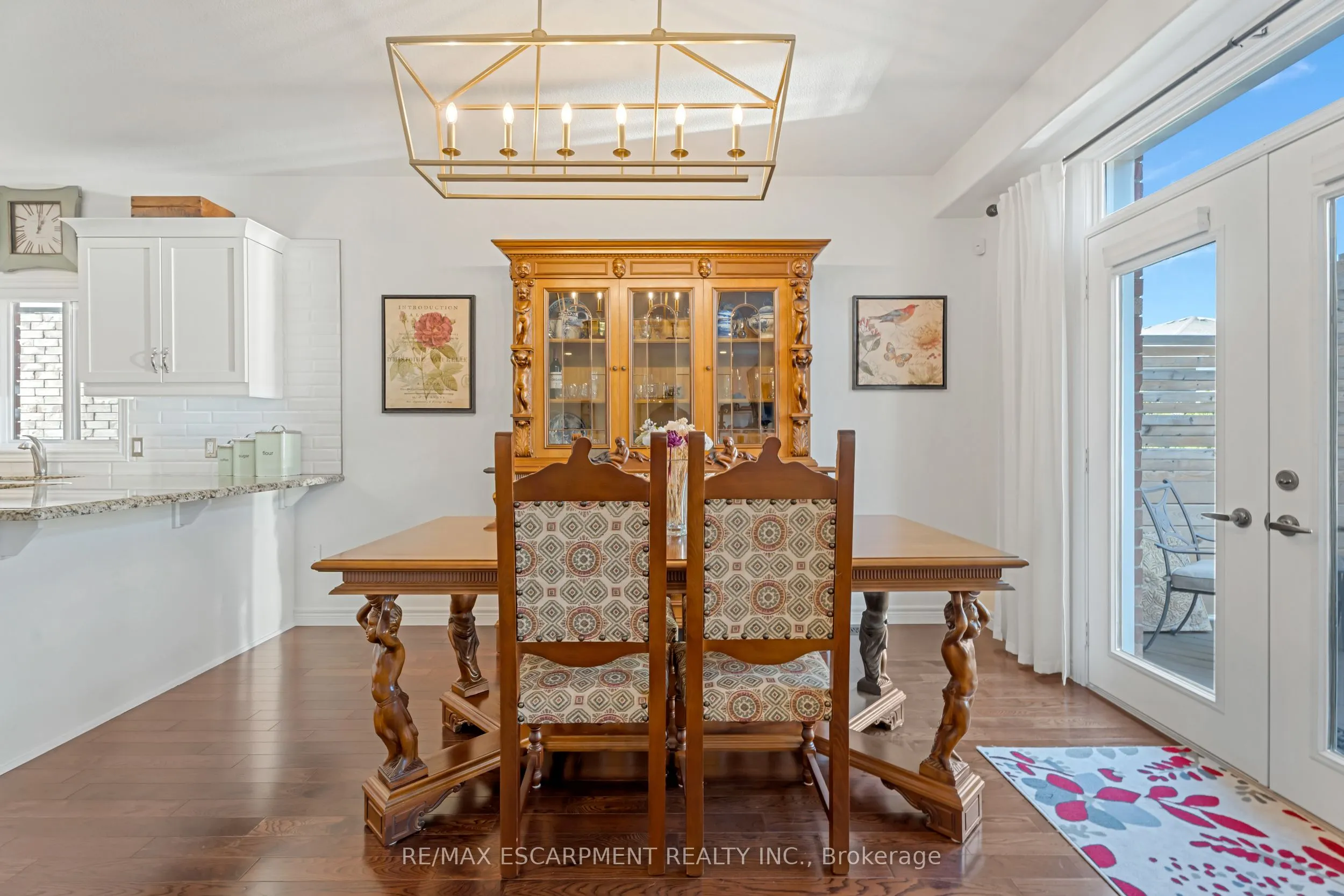 60 Garinger Crescent