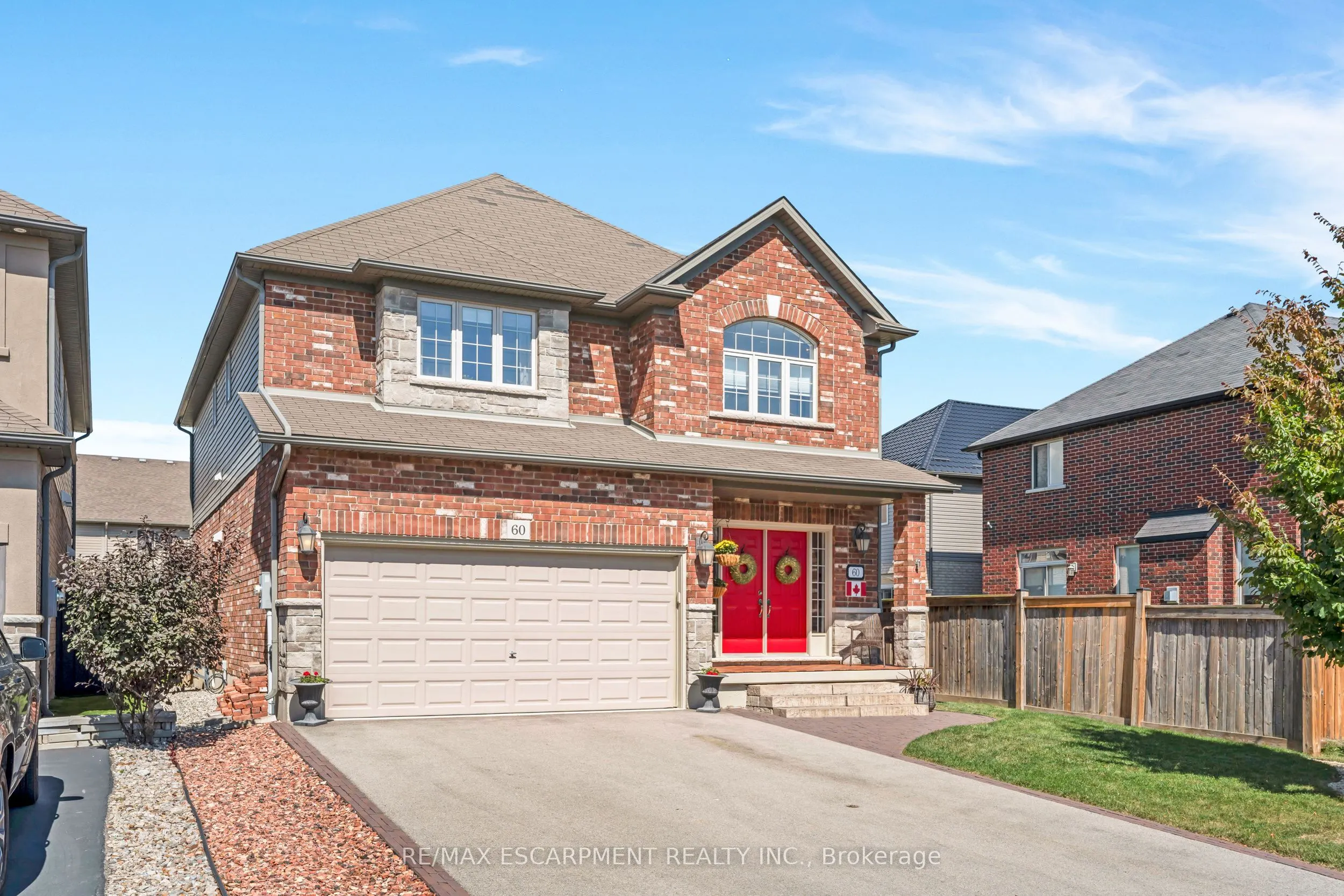 60 Garinger Crescent