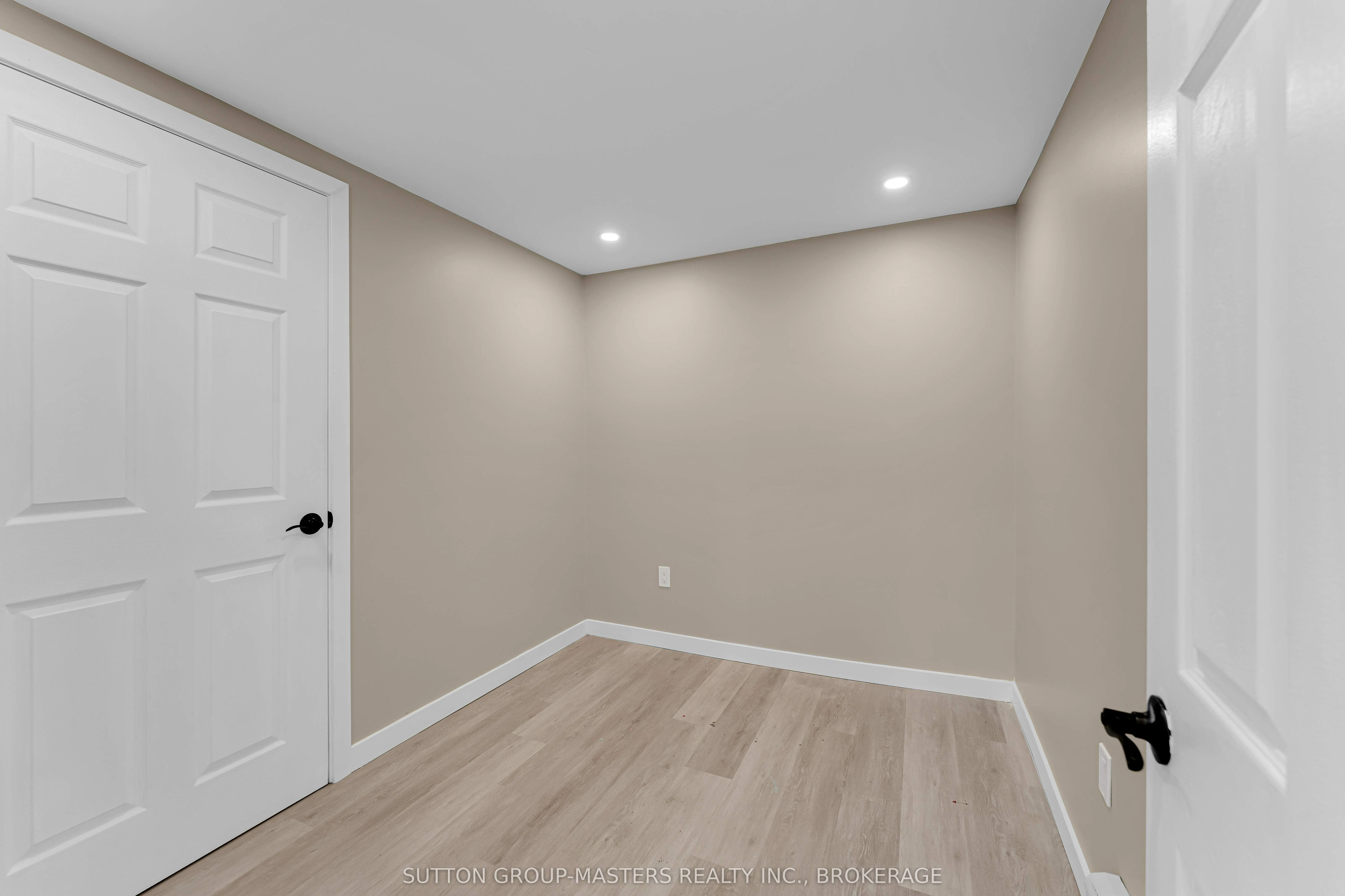45 Quabbin Road