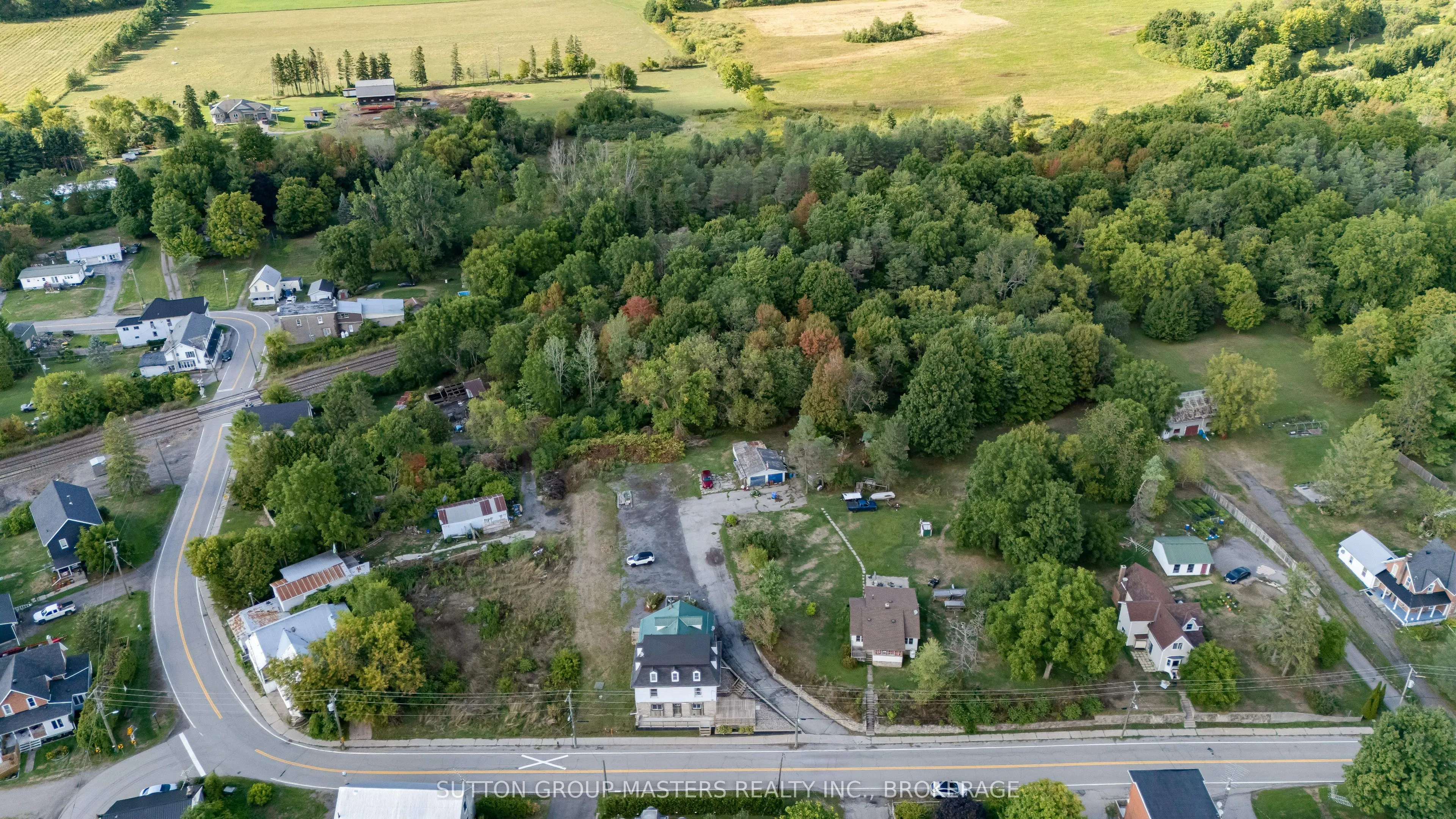45 Quabbin Road