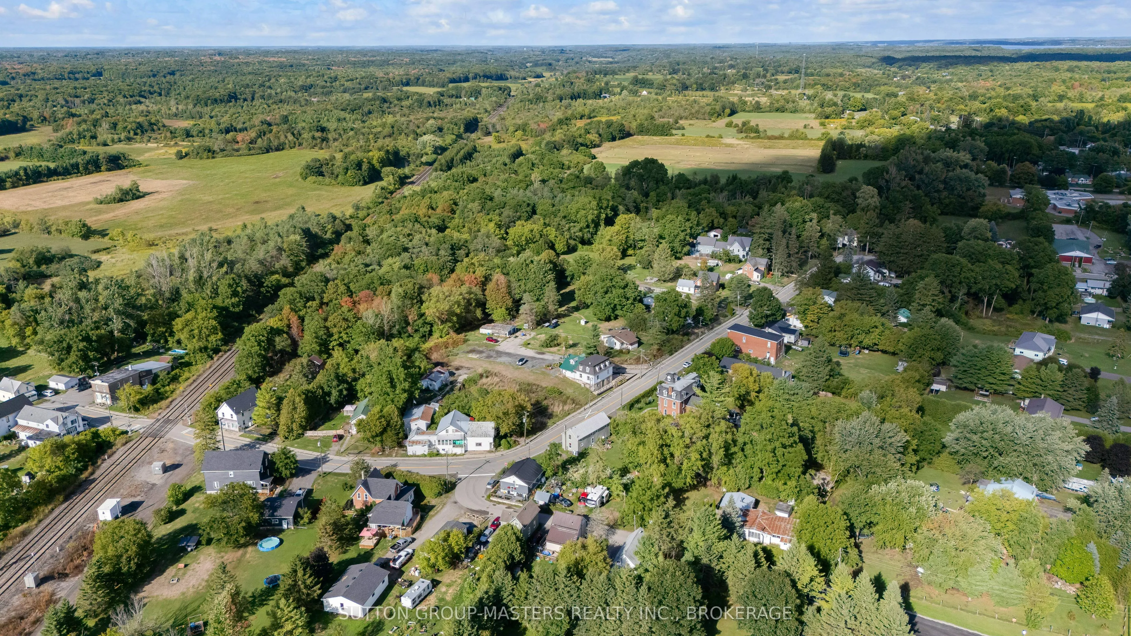 45 Quabbin Road