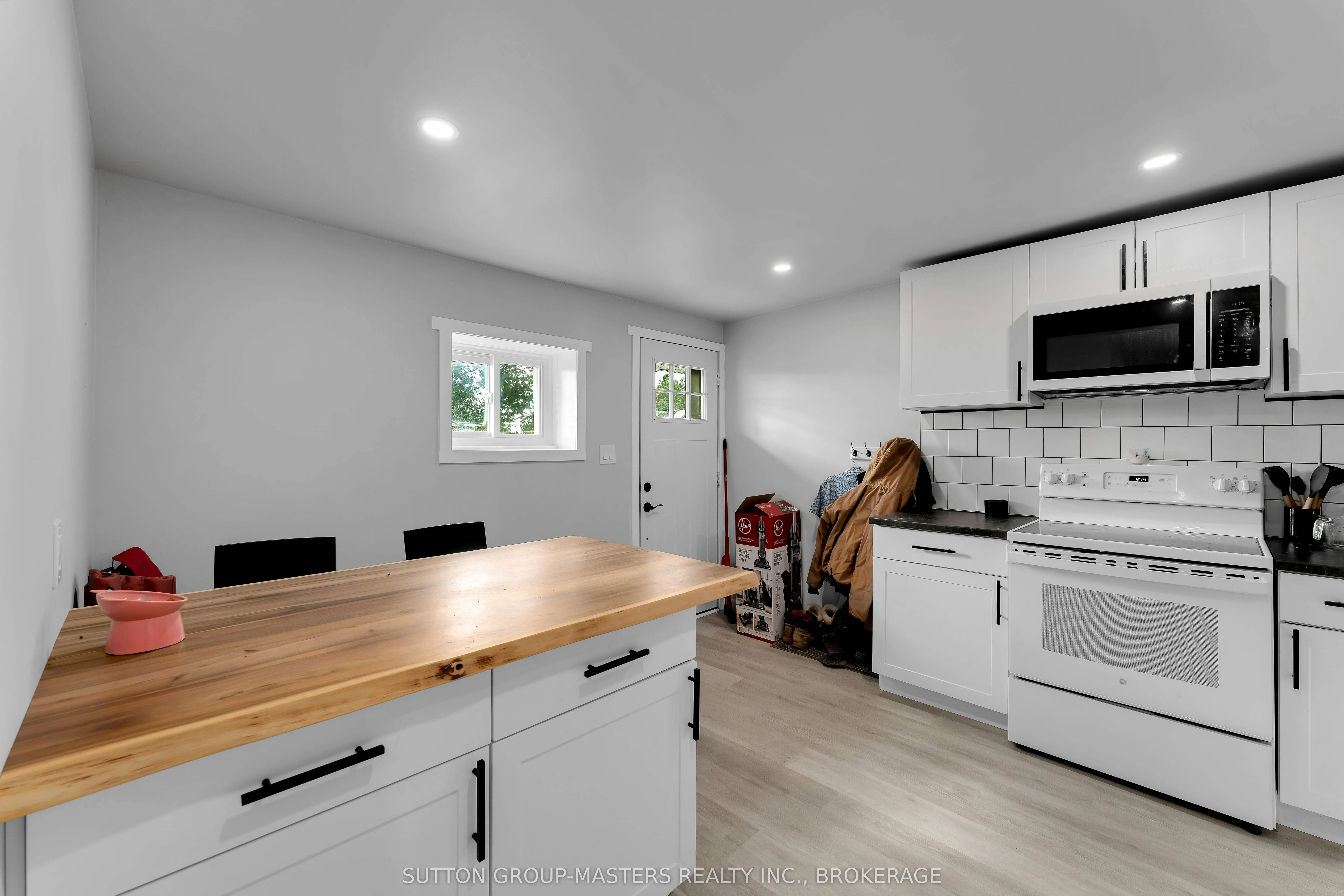45 Quabbin Road