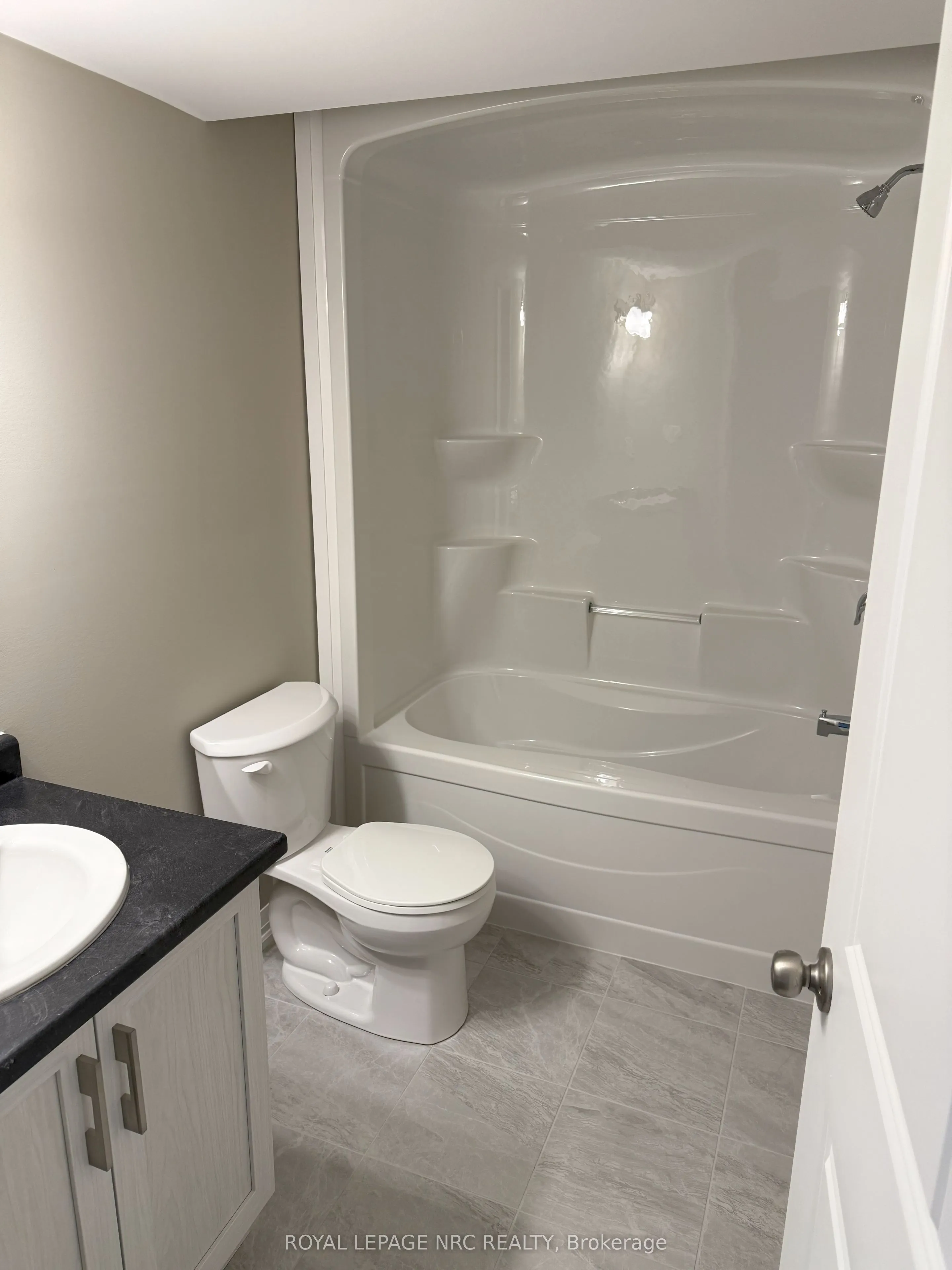 397 Garrison Road, #basement