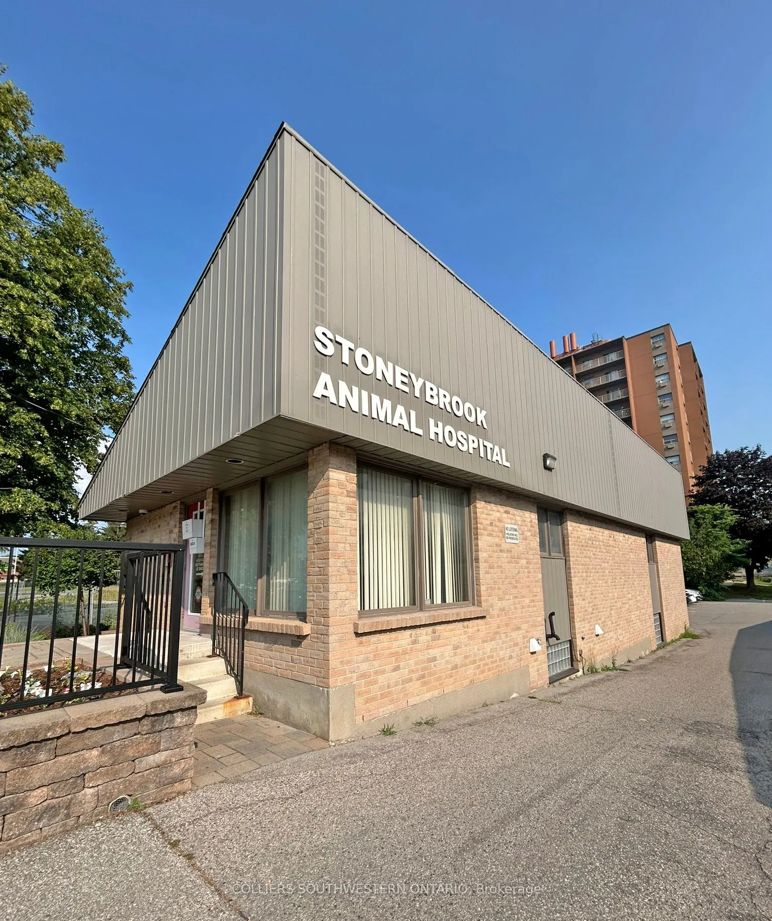 620 Fanshawe Park Road E