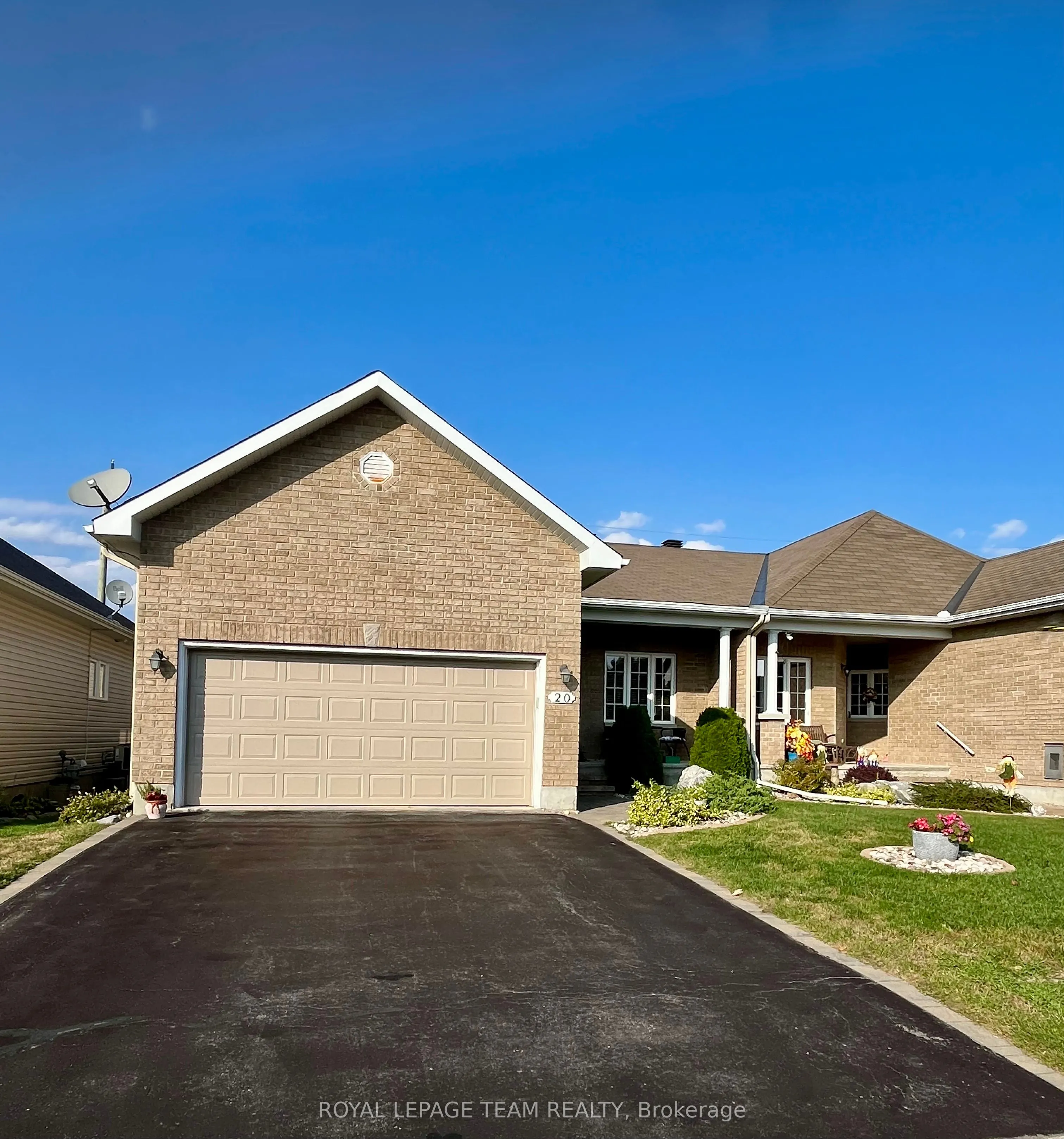 20 Moe Robillard Street