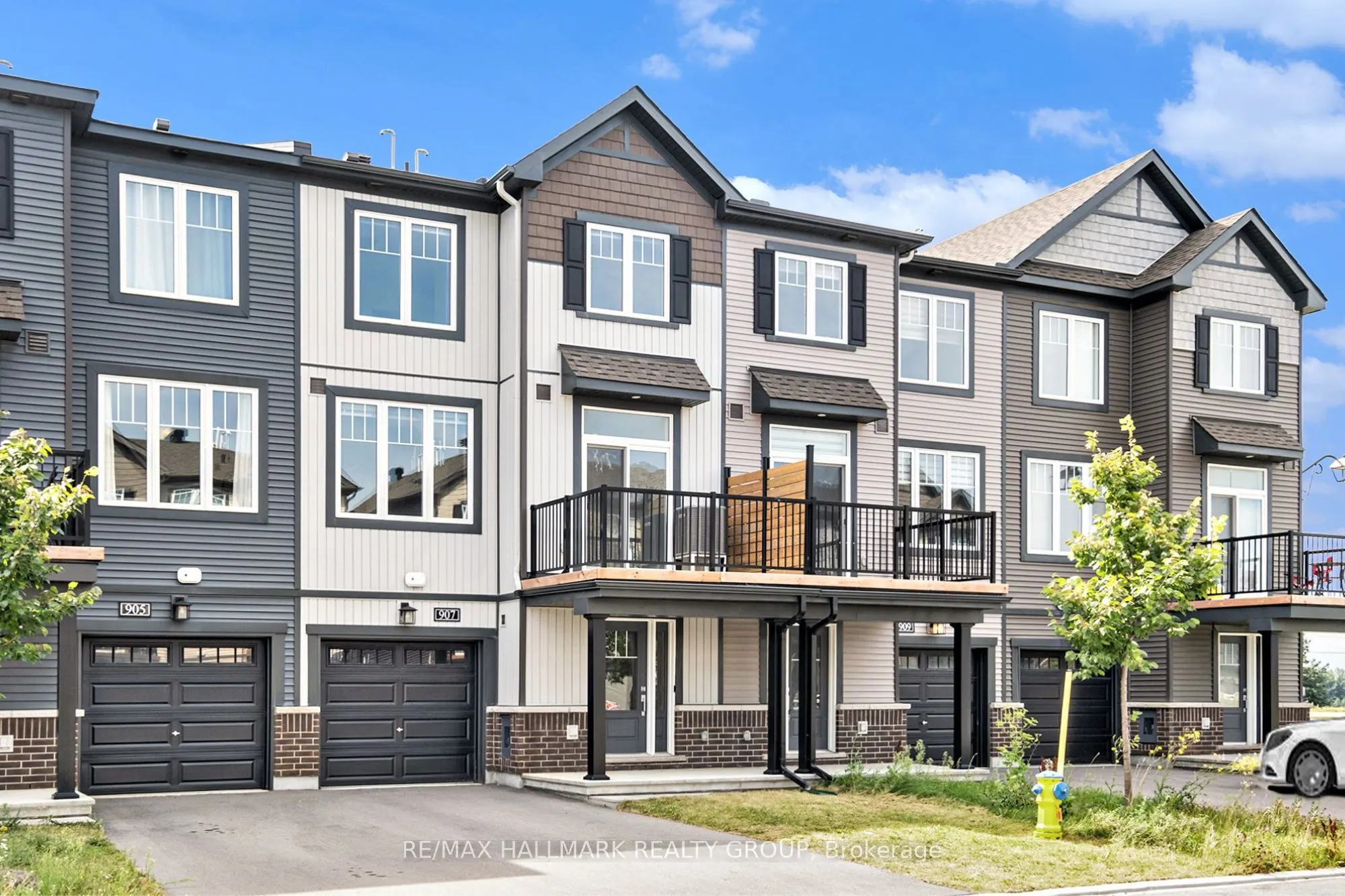 907 LIXNAW Court
