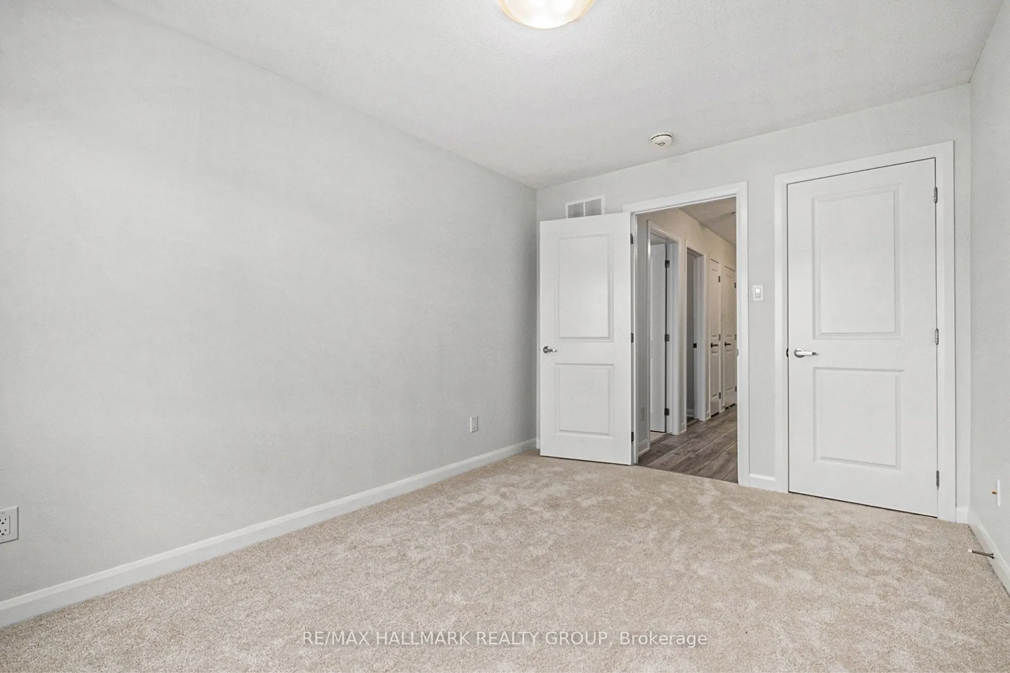 907 LIXNAW Court