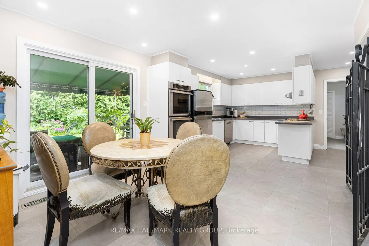 2435 Georgina Drive
