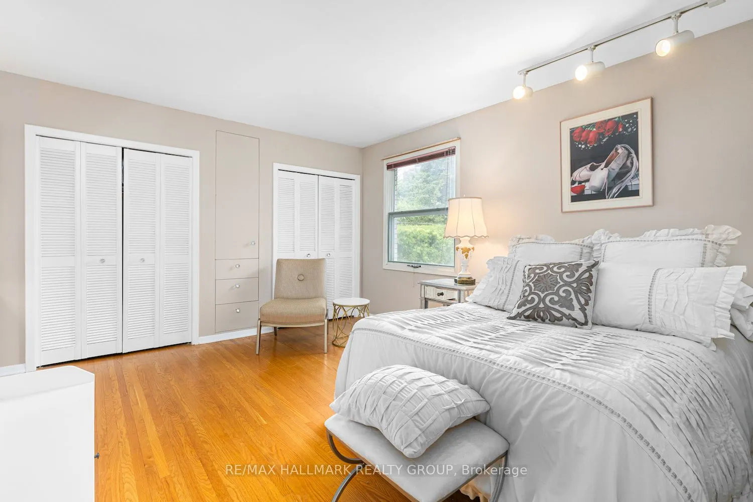 2435 Georgina Drive