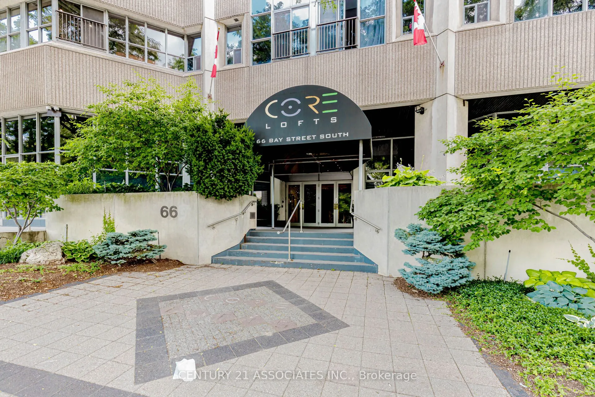 66 Bay Street S, #107