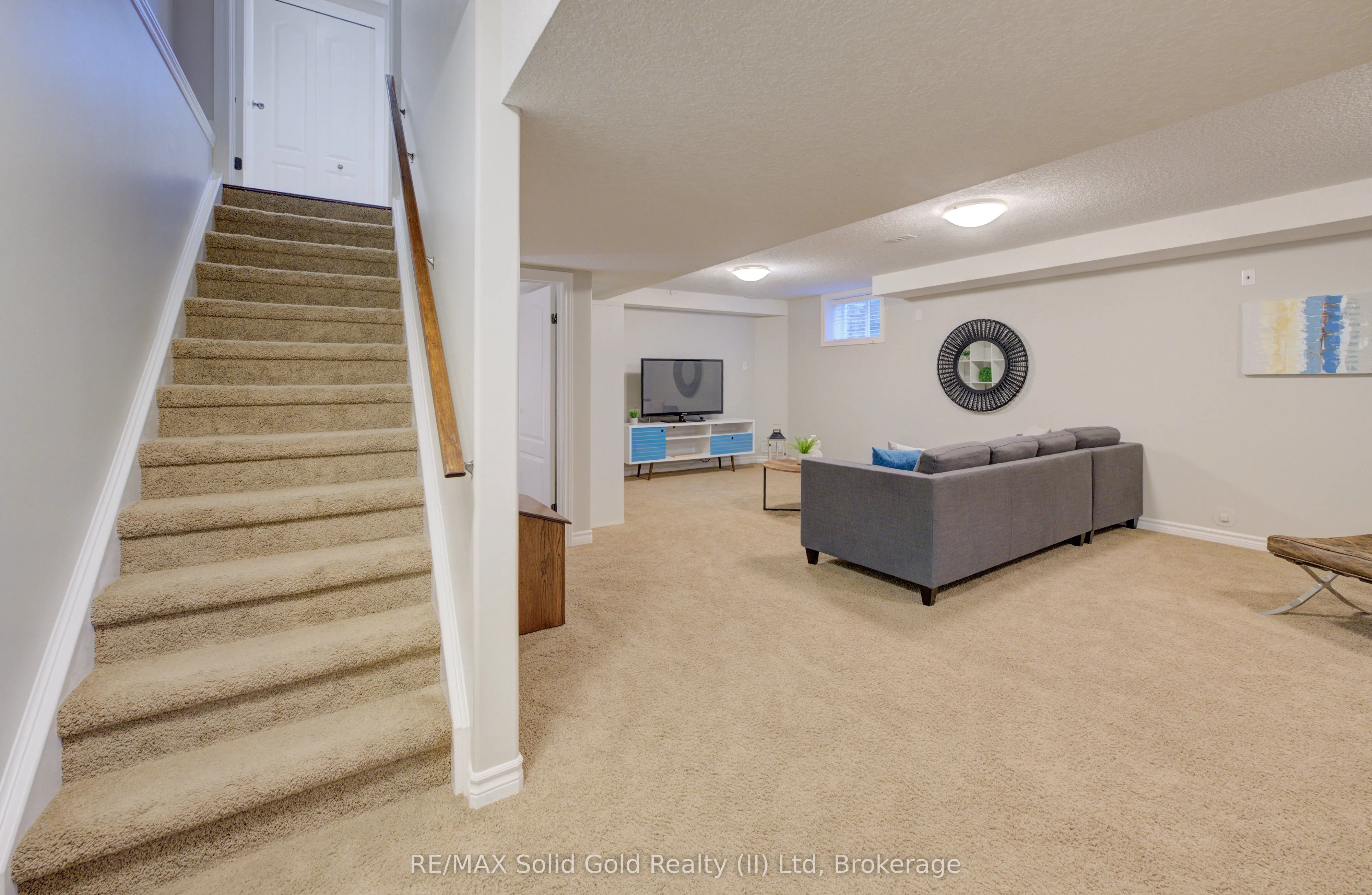 53 Isaac Shantz Drive