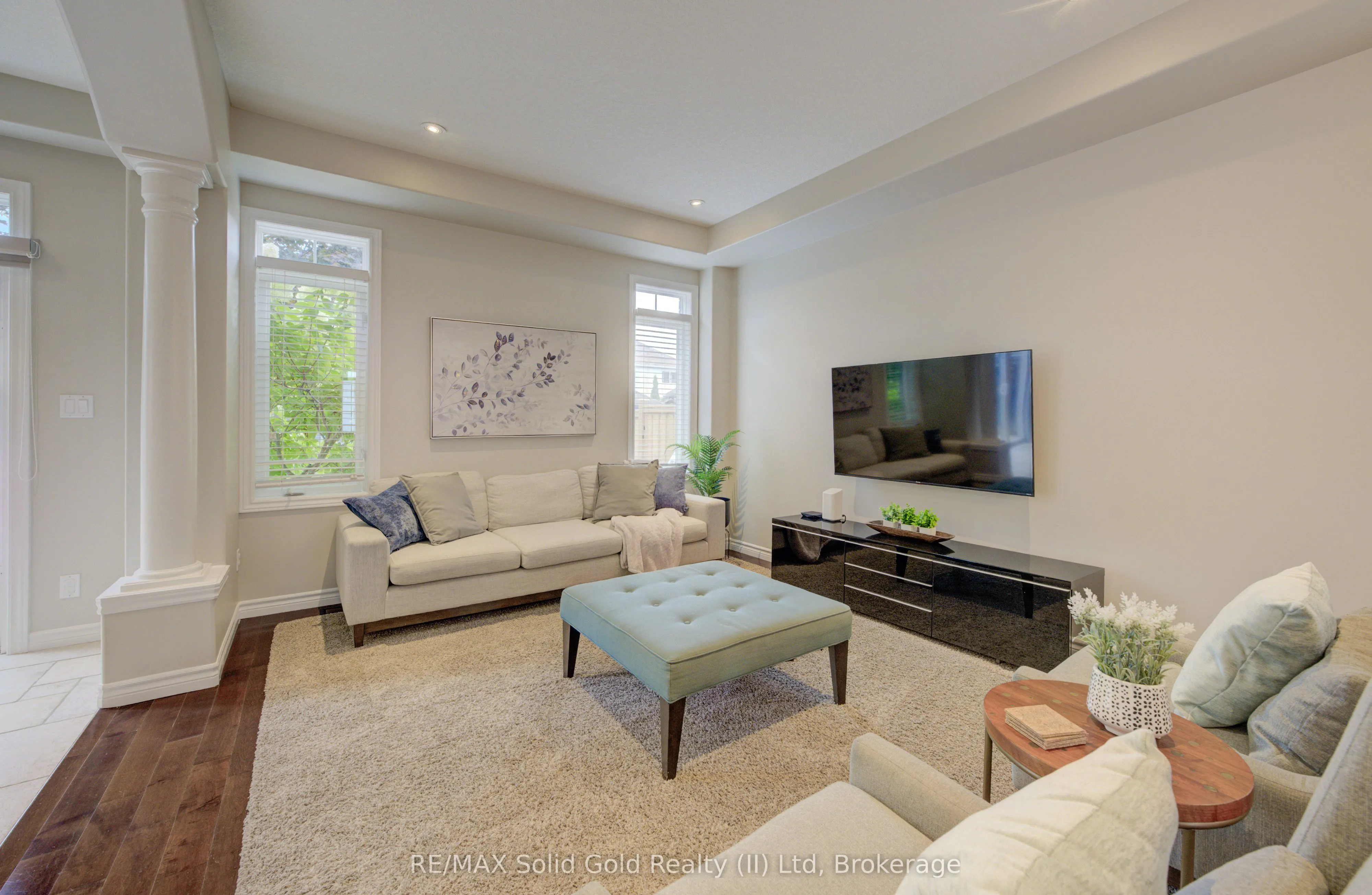 53 Isaac Shantz Drive