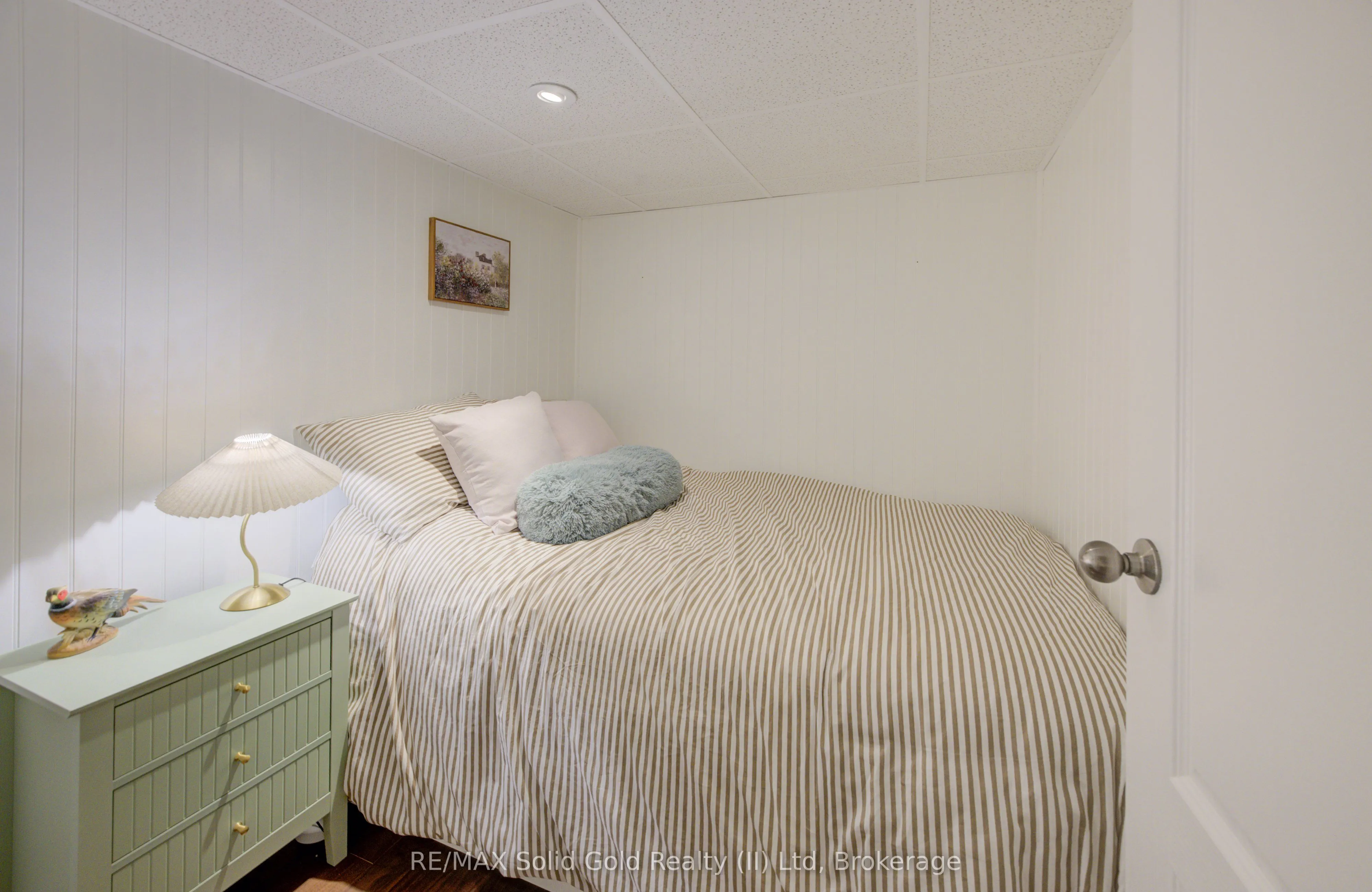 53 Isaac Shantz Drive