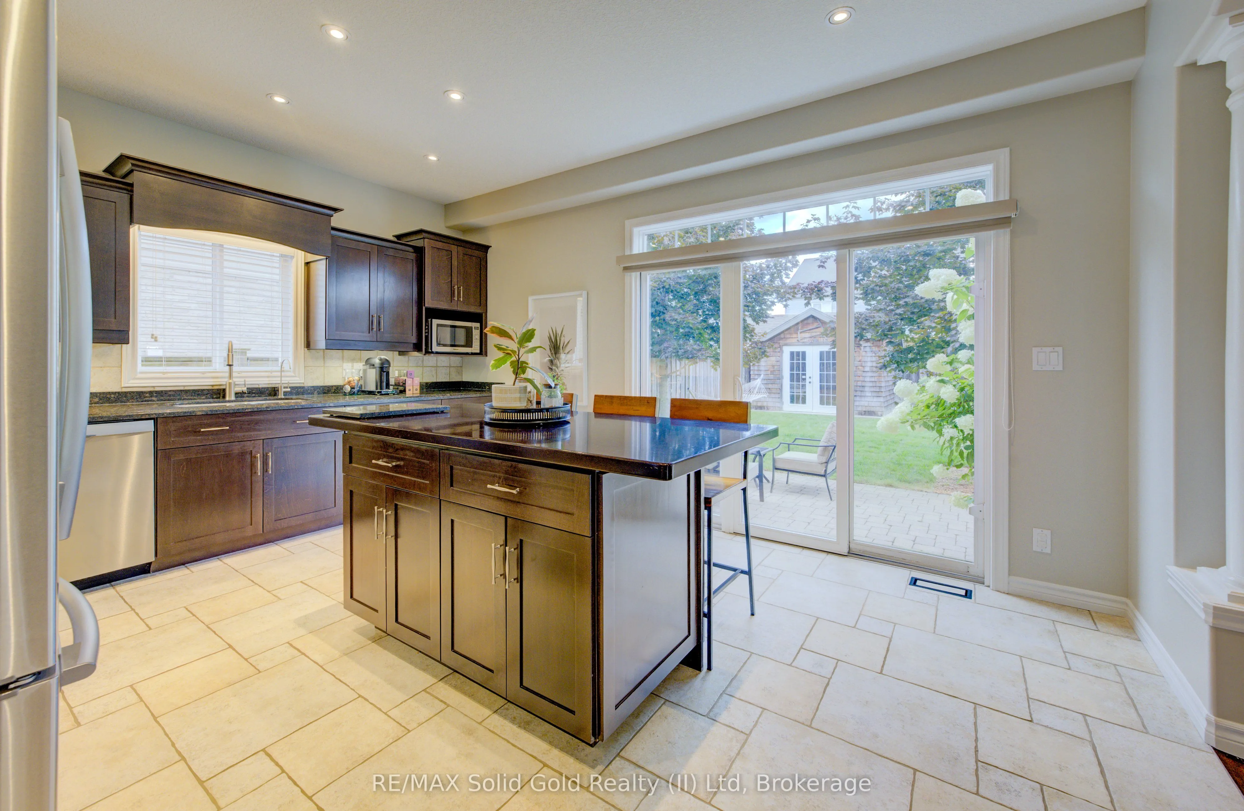 53 Isaac Shantz Drive