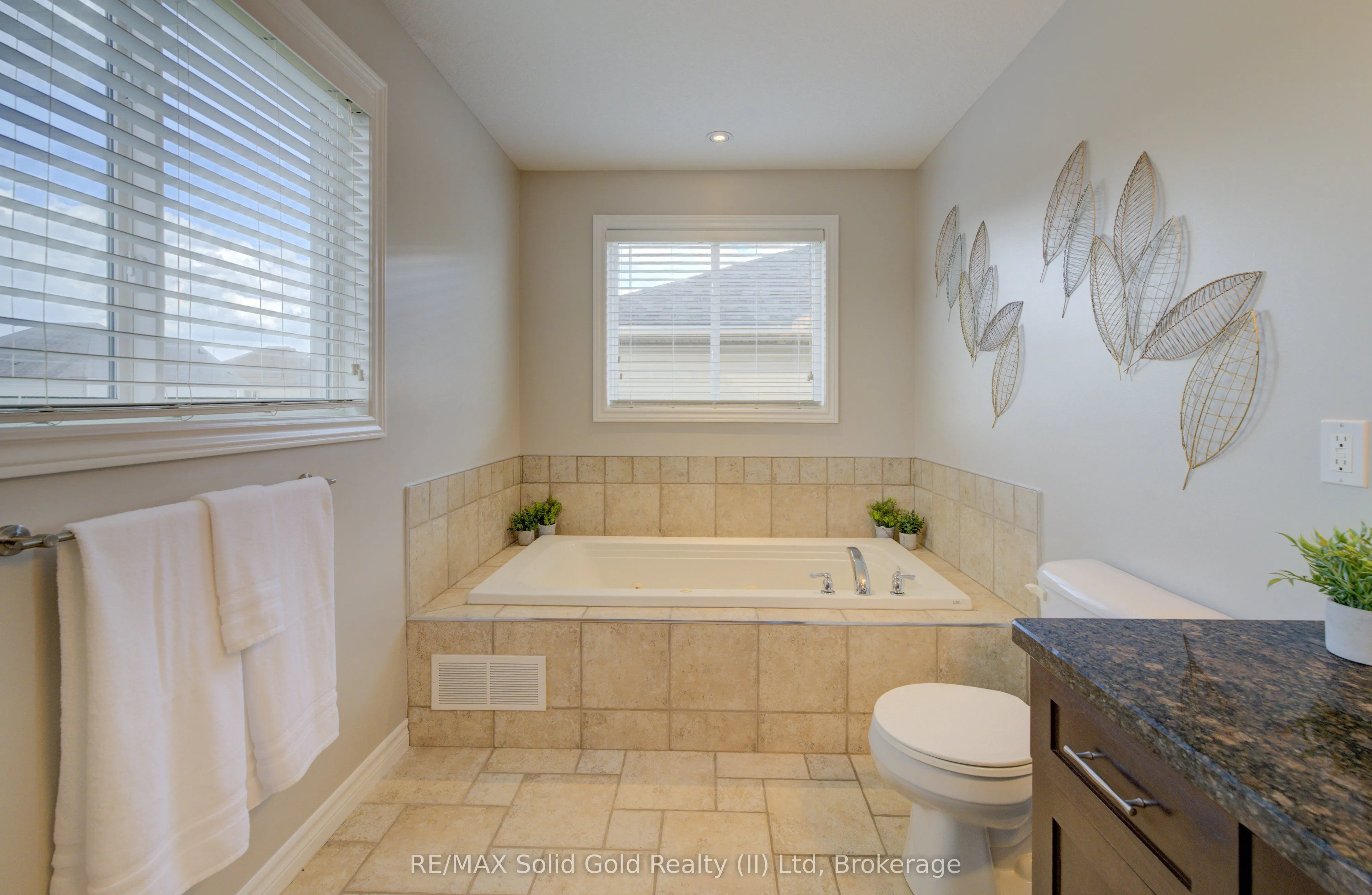 53 Isaac Shantz Drive