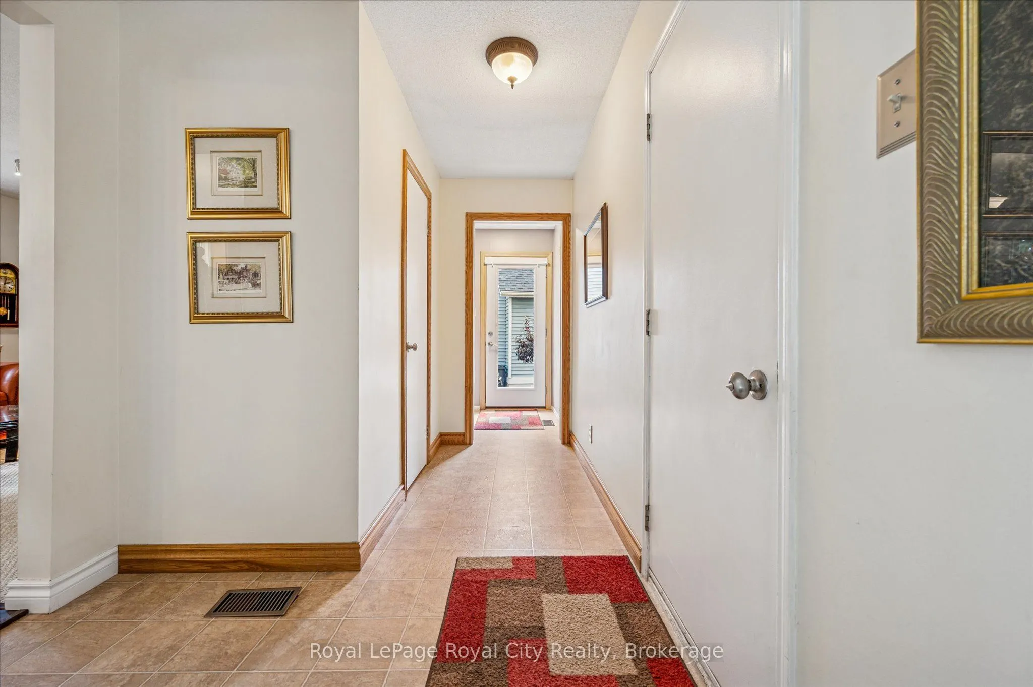 39 Greenwich Drive