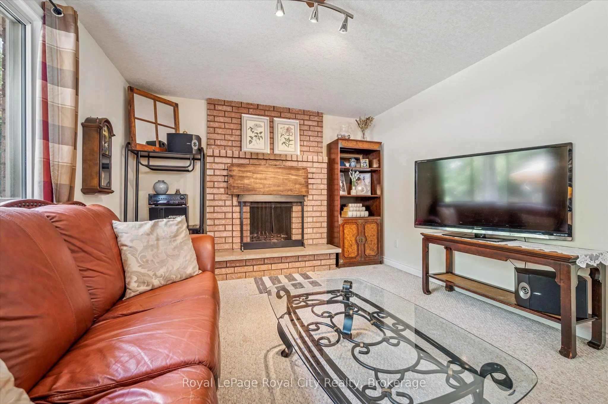 39 Greenwich Drive