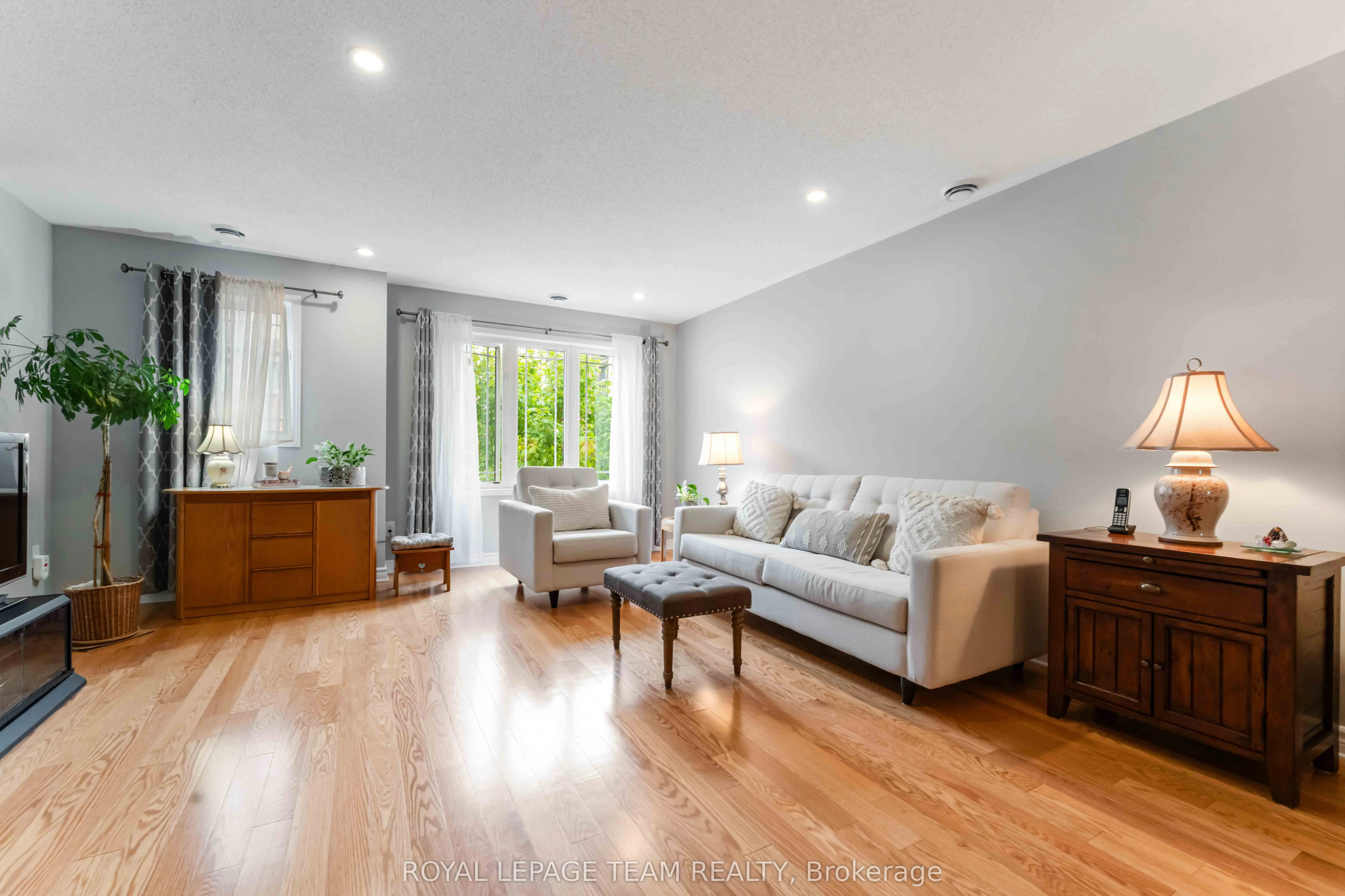 422 Leboutillier Avenue, #73