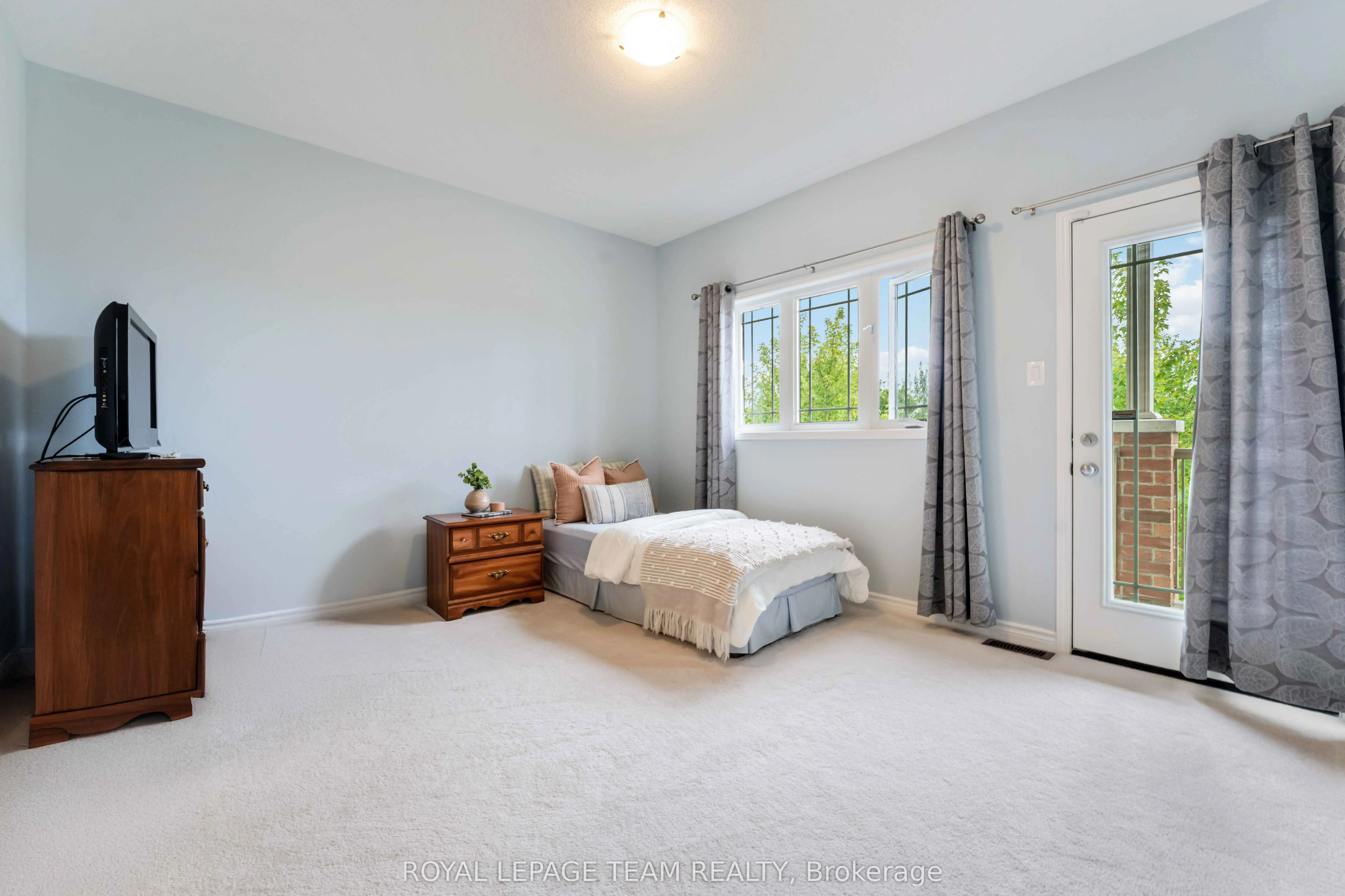 422 Leboutillier Avenue, #73