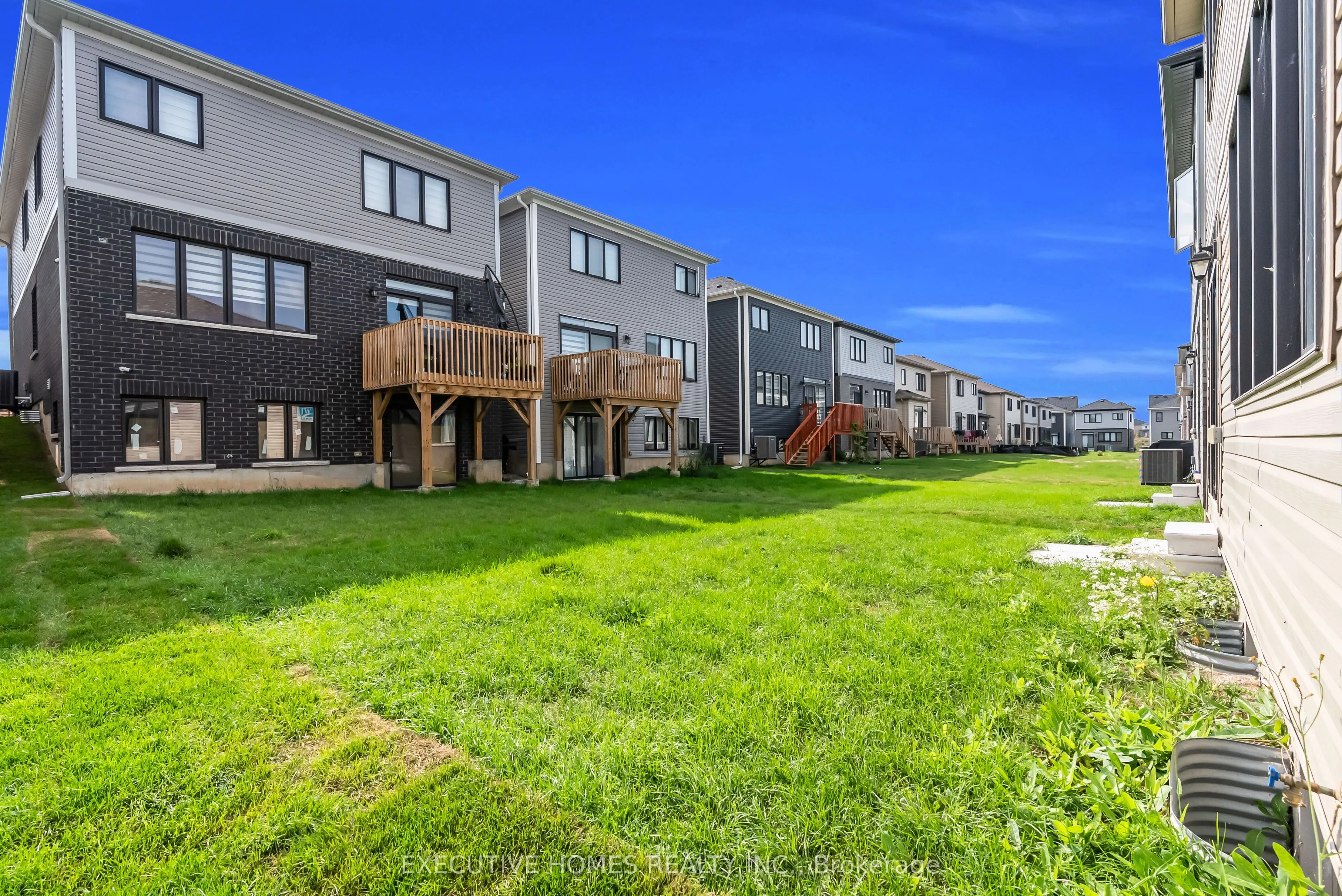 170 Lilac Circle