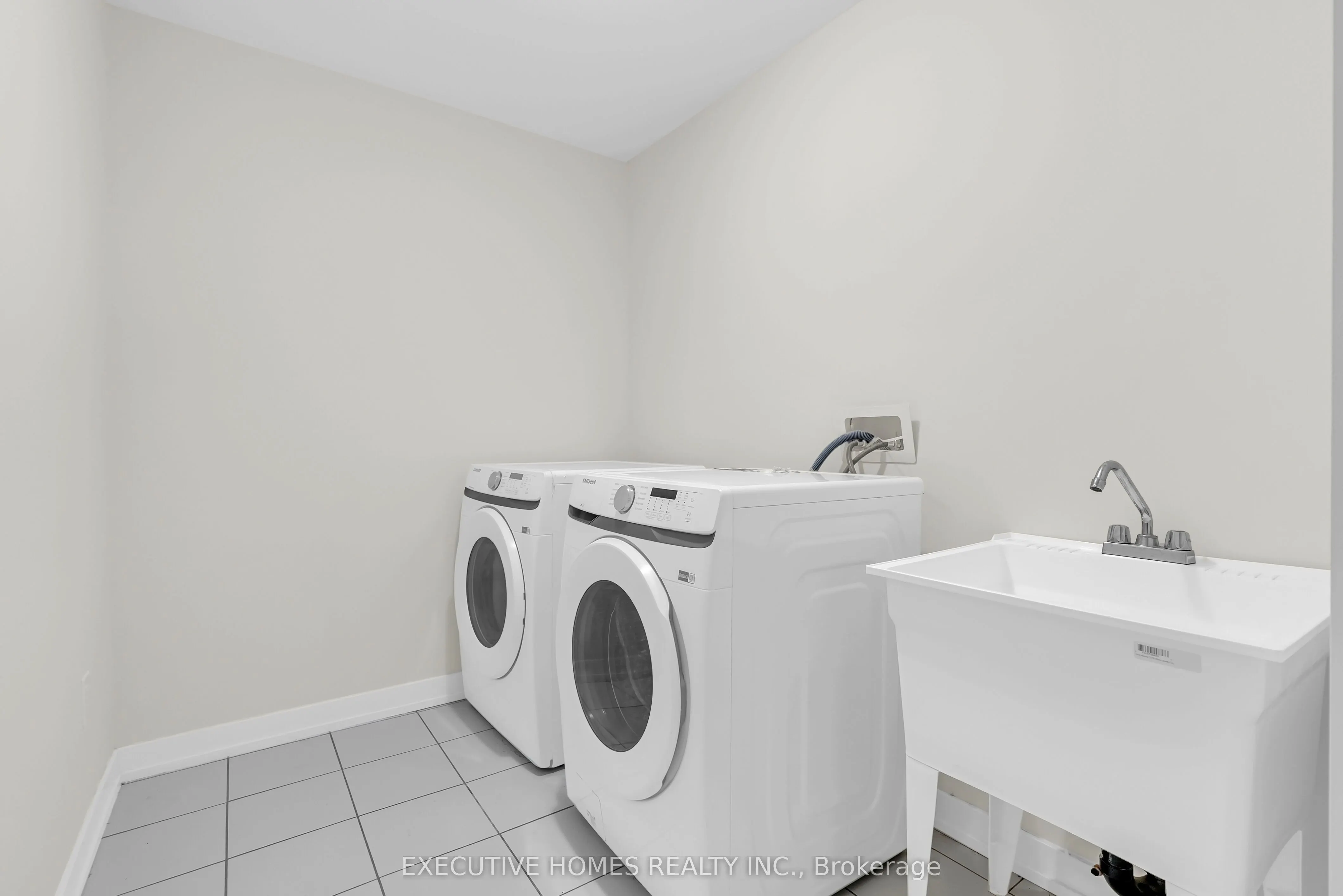 170 Lilac Circle