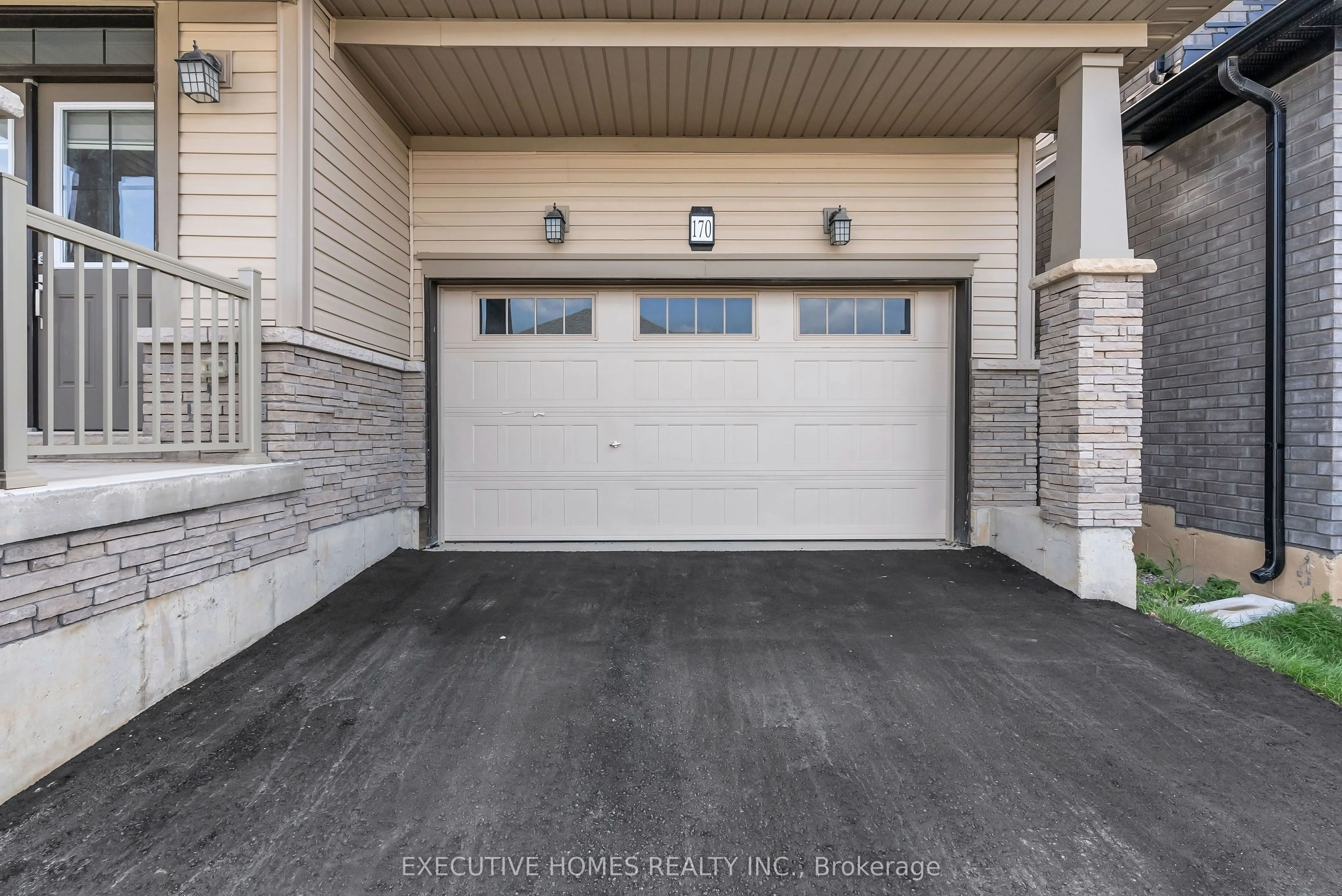 170 Lilac Circle