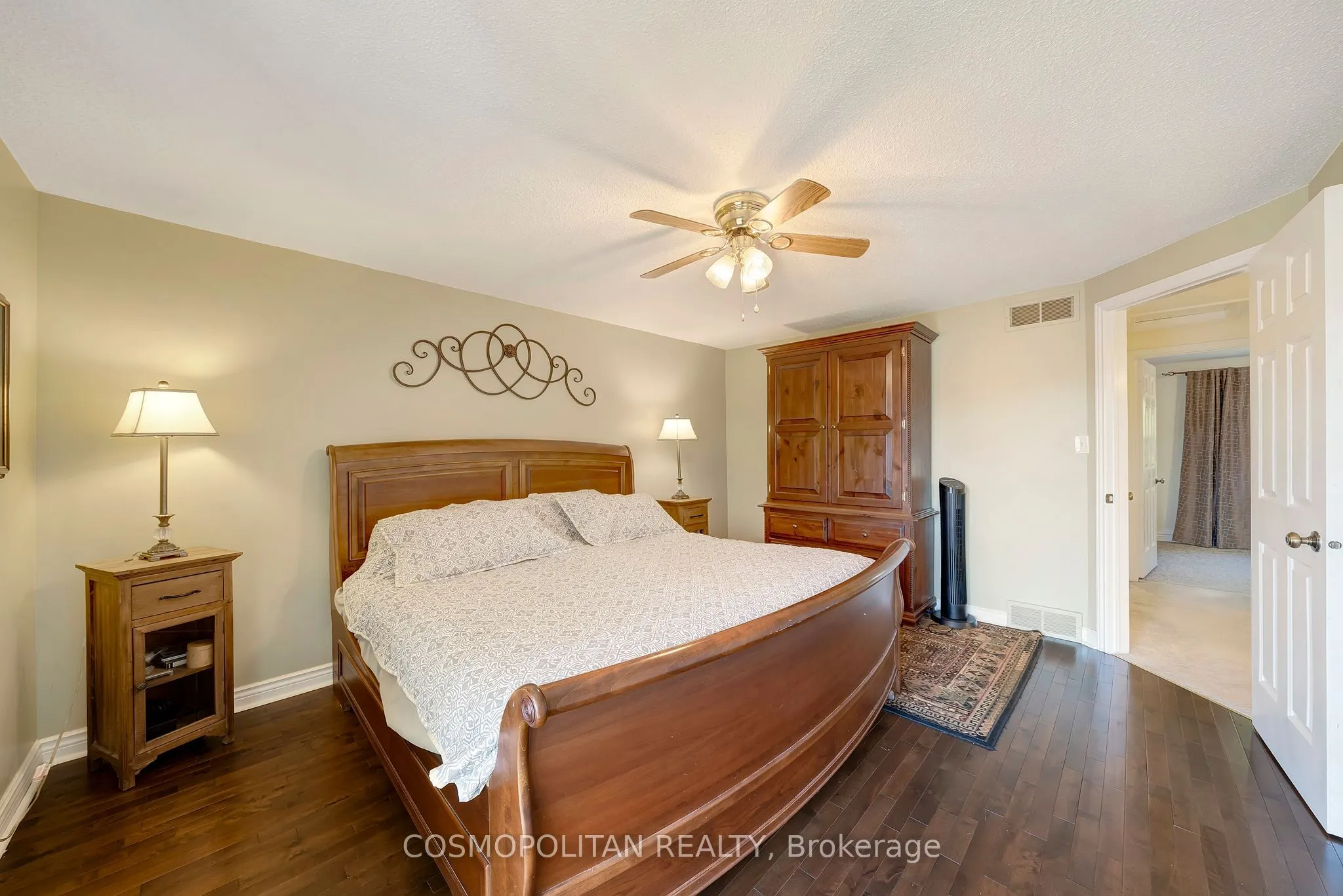 409 Vine Street, #10