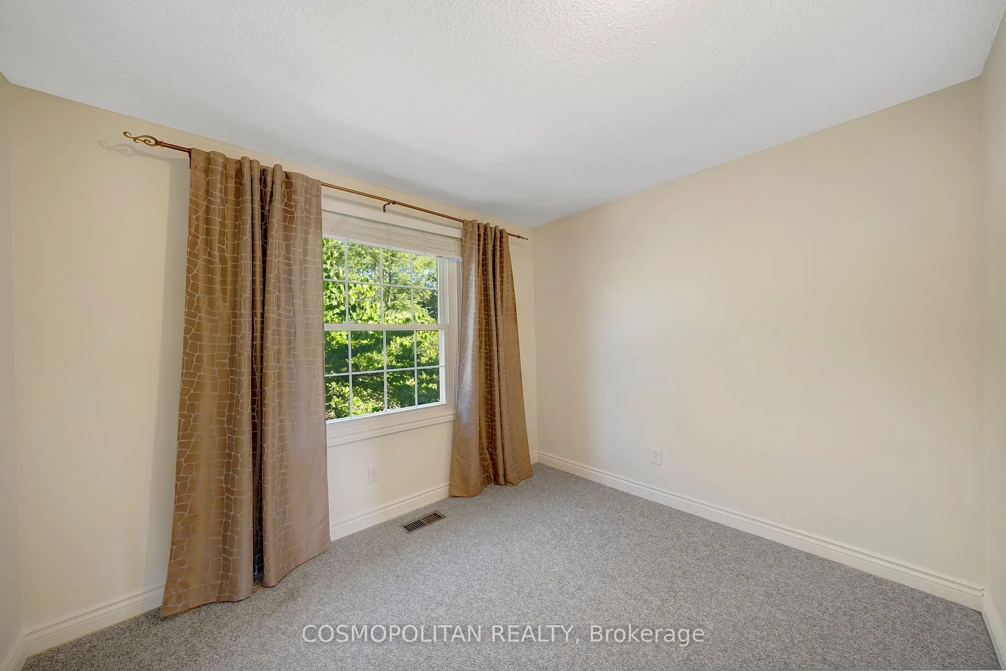 409 Vine Street, #10