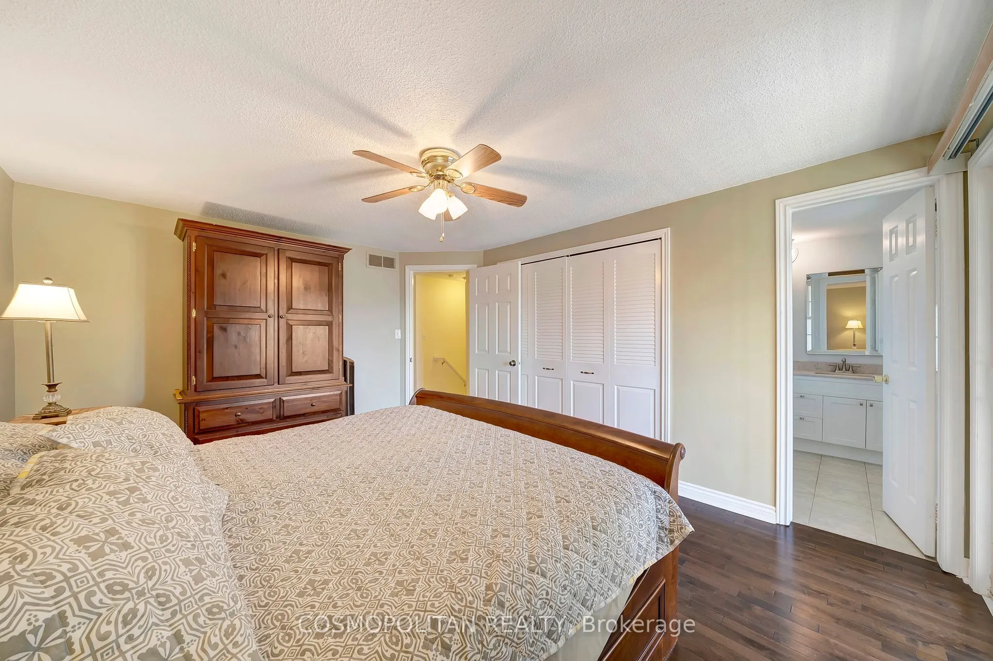 409 Vine Street, #10