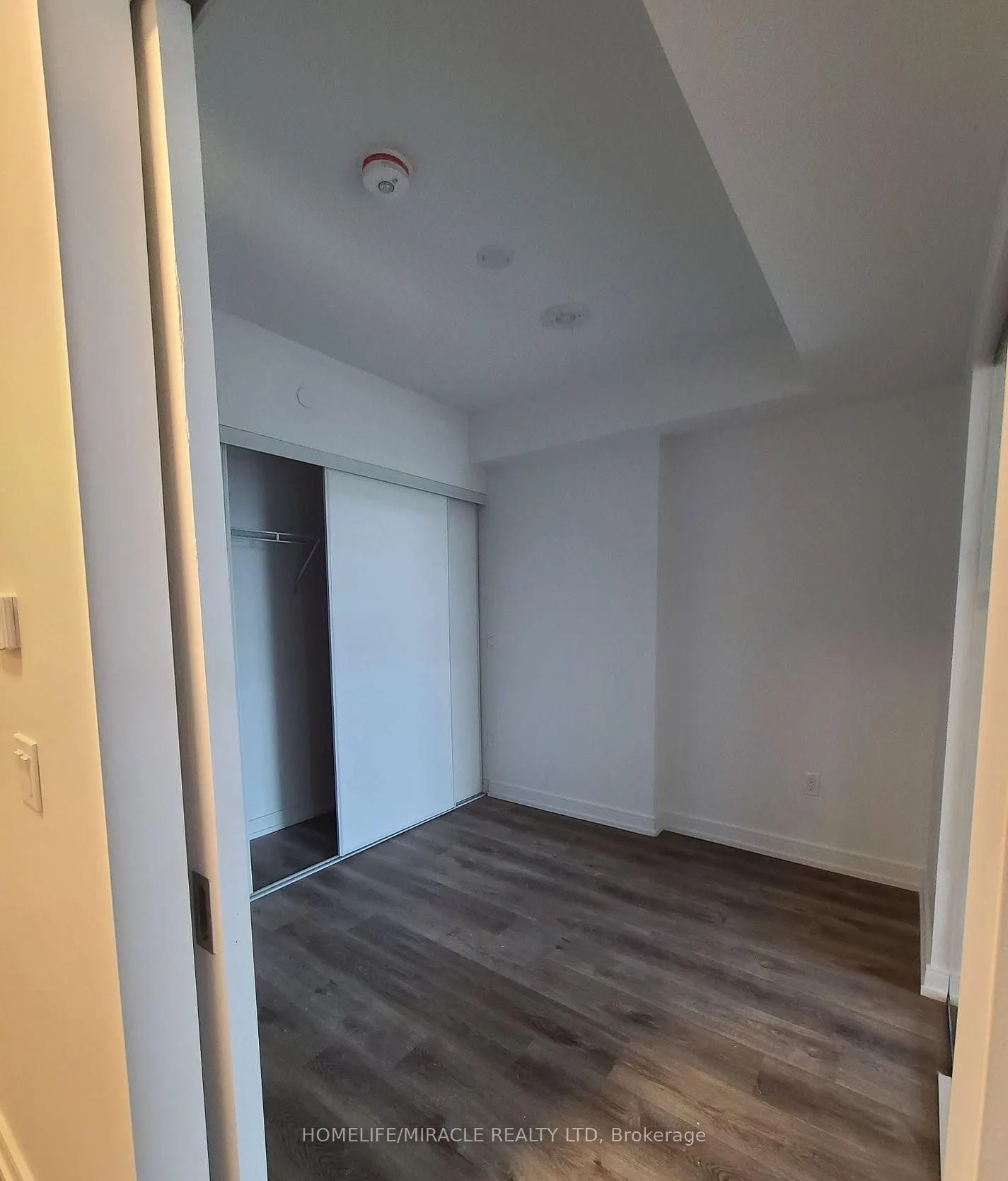 1 Jarvis Street, #427