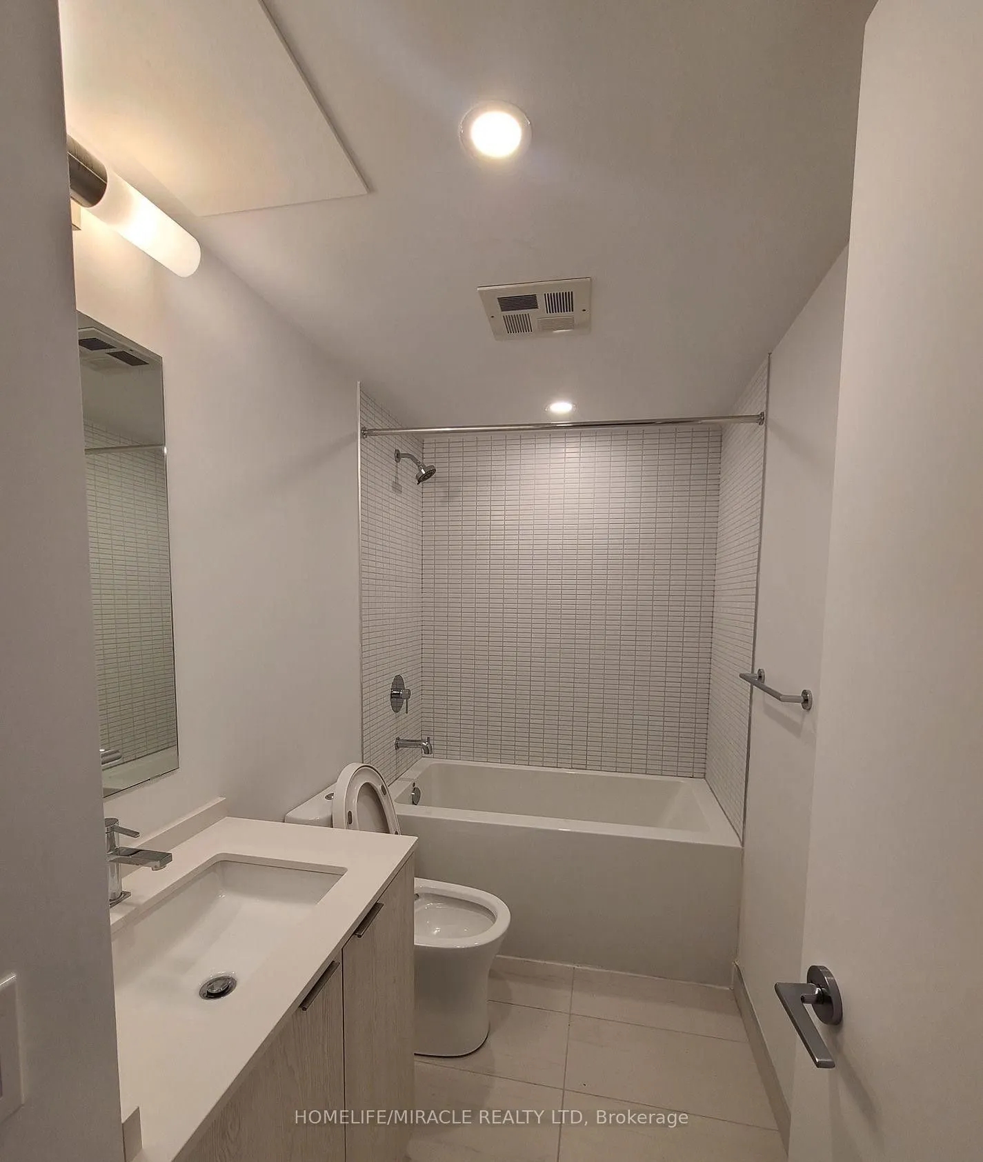1 Jarvis Street, #427